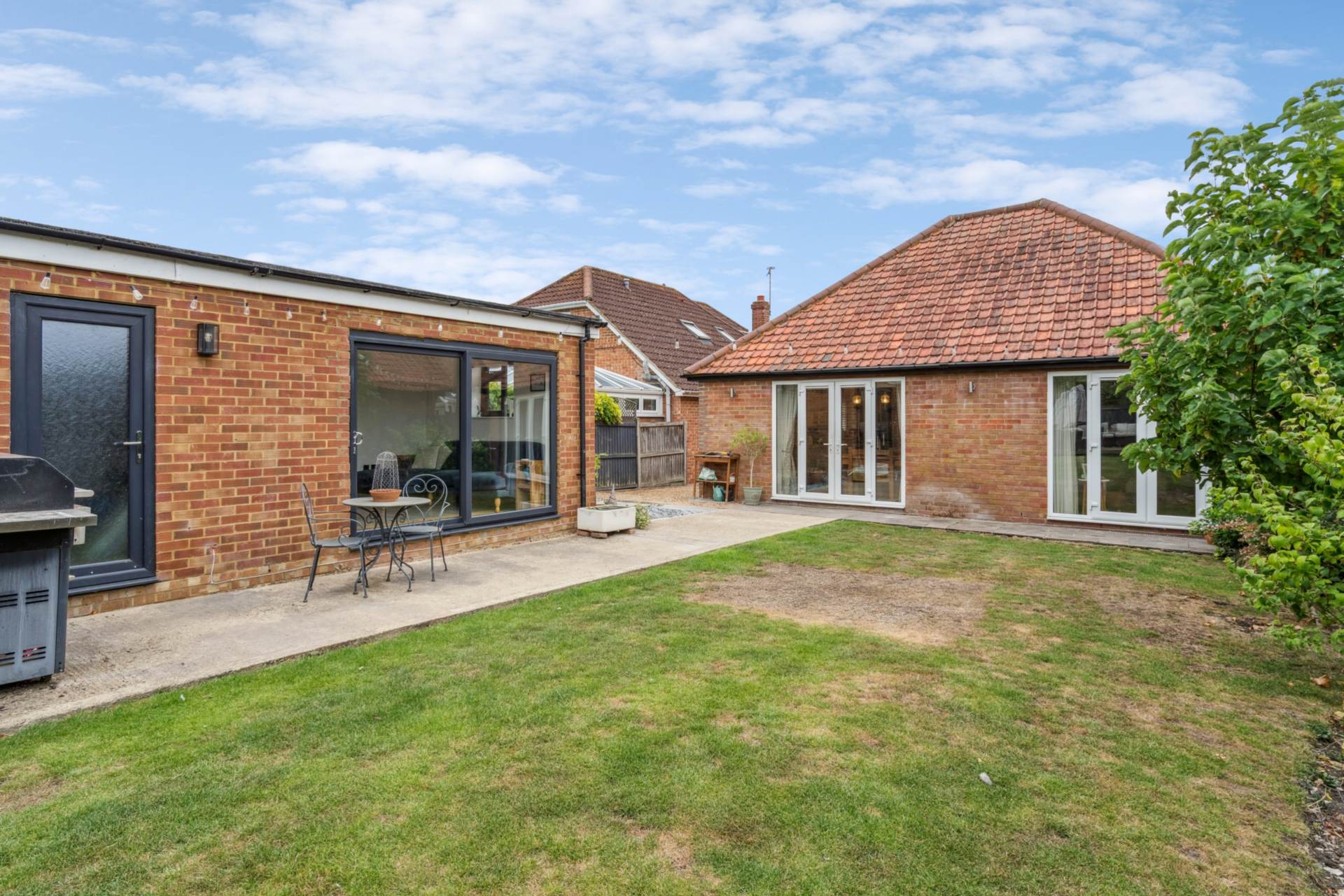 Additional Property Image 3 bedroom Detached Bungalow for sale in Aylesbury 19