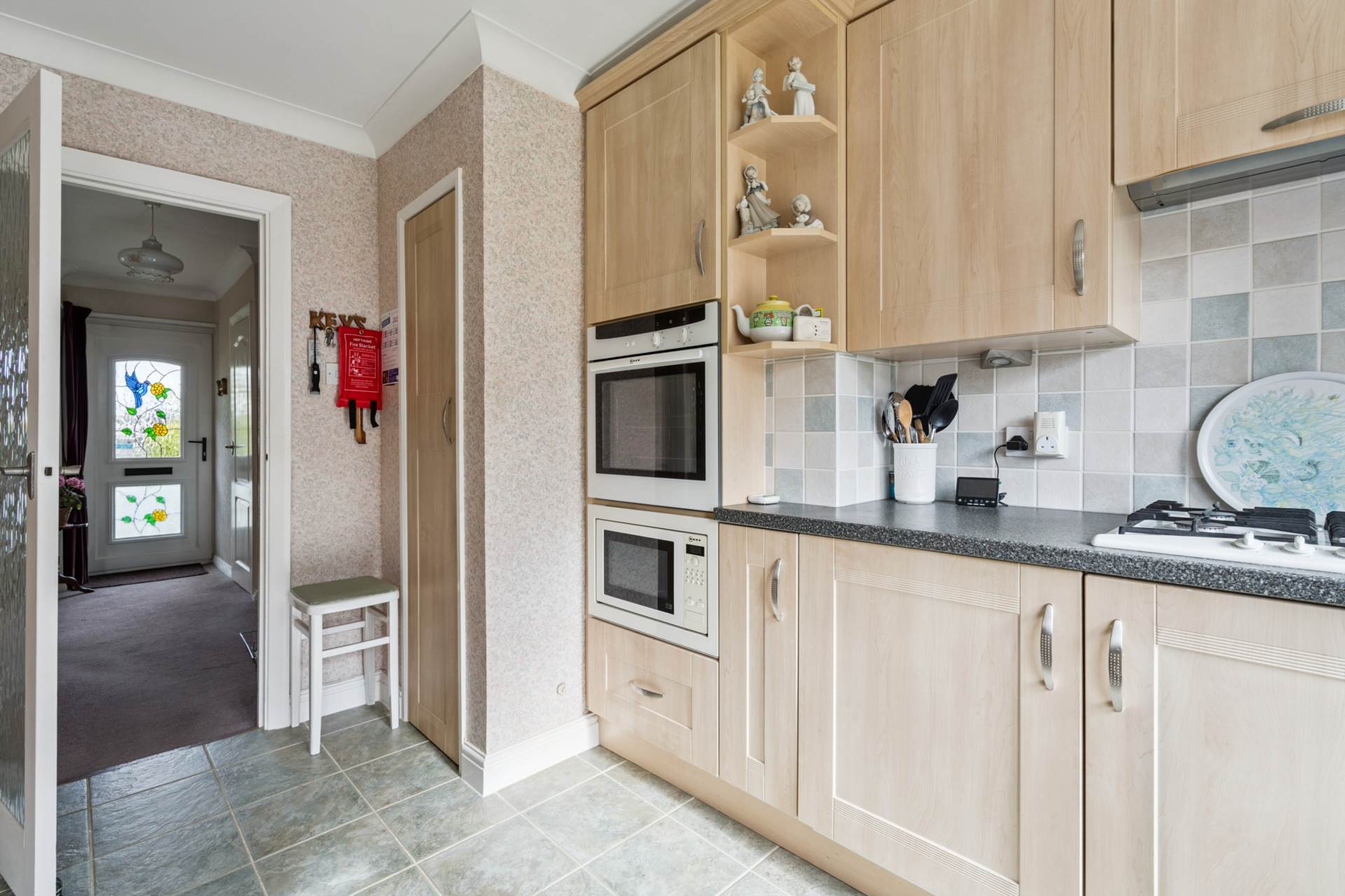 Additional Property Image 3 bedroom Terraced for sale in Tring 9