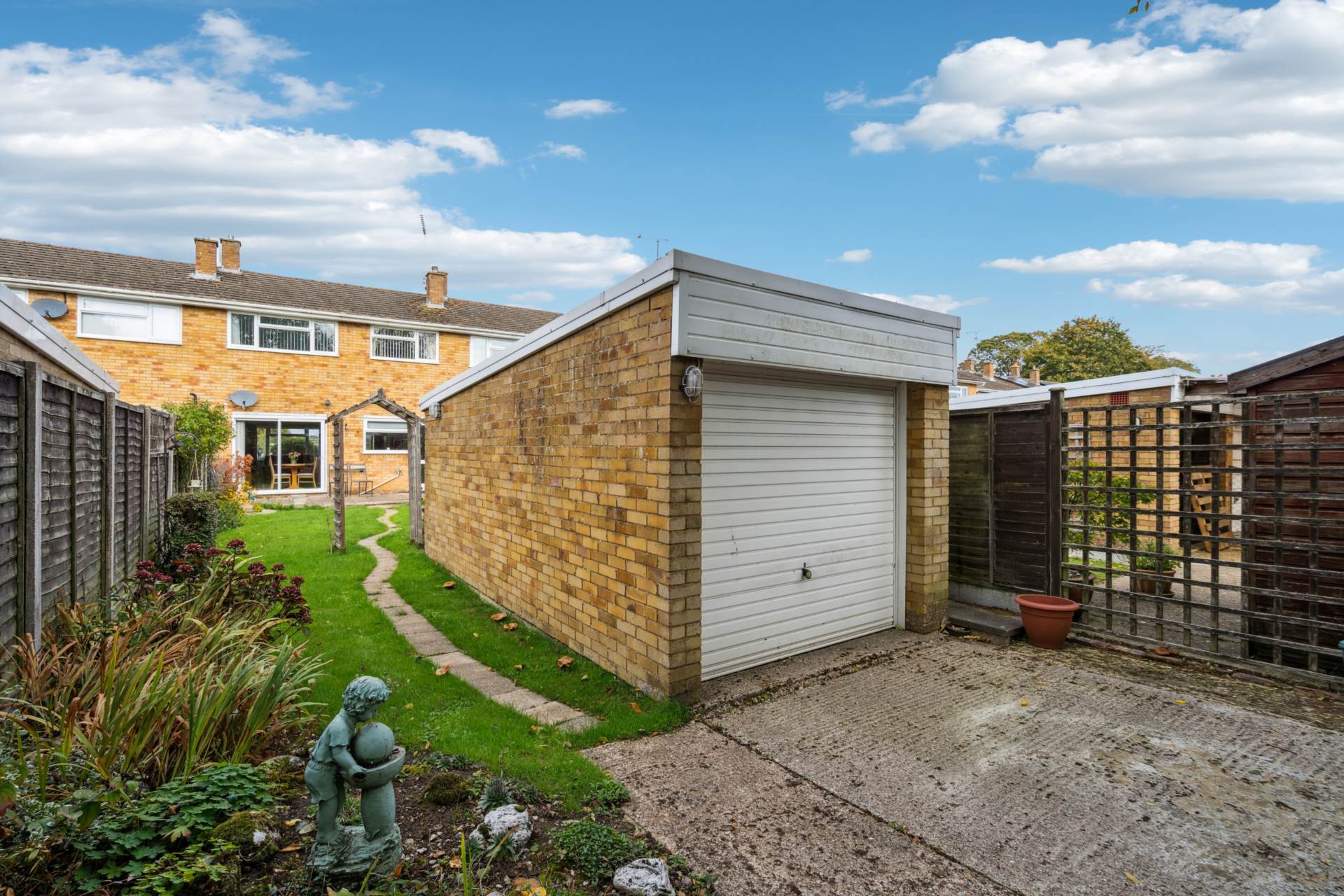 Additional Property Image 3 bedroom Terraced for sale in Tring 26