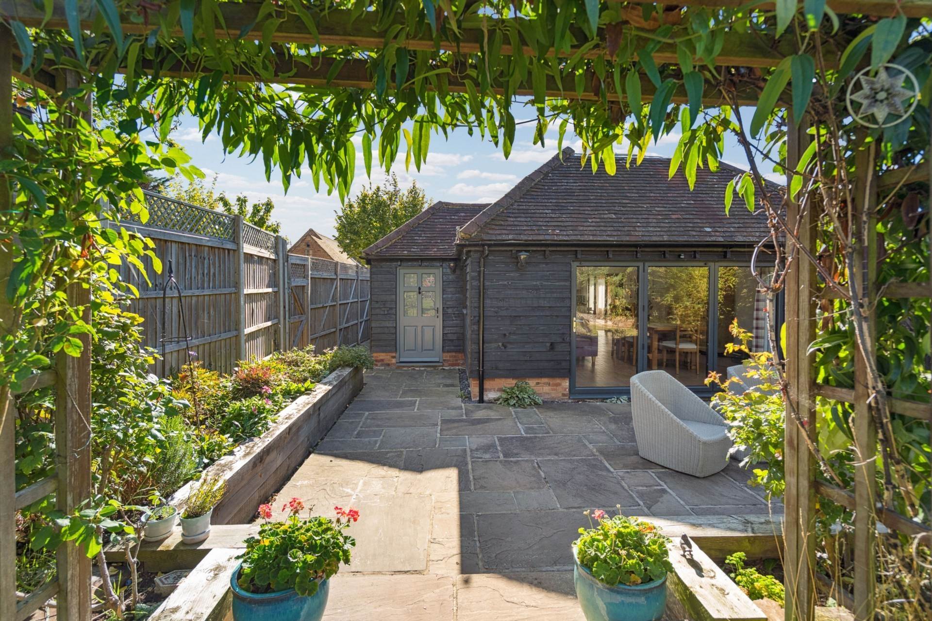 3 bedroom Detached for sale in Aylesbury