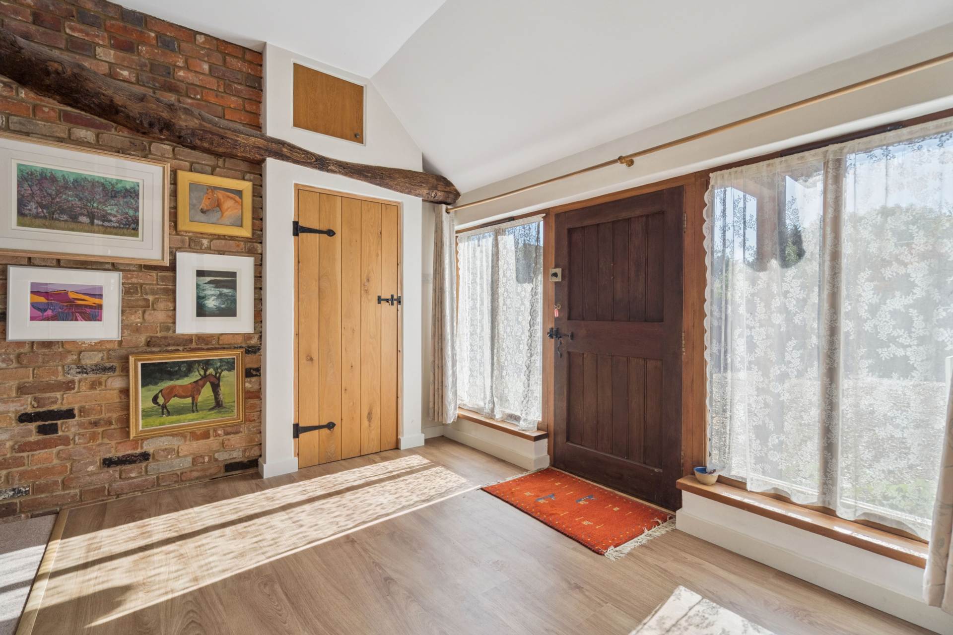 Additional Property Image 3 bedroom Detached for sale in Aylesbury 7