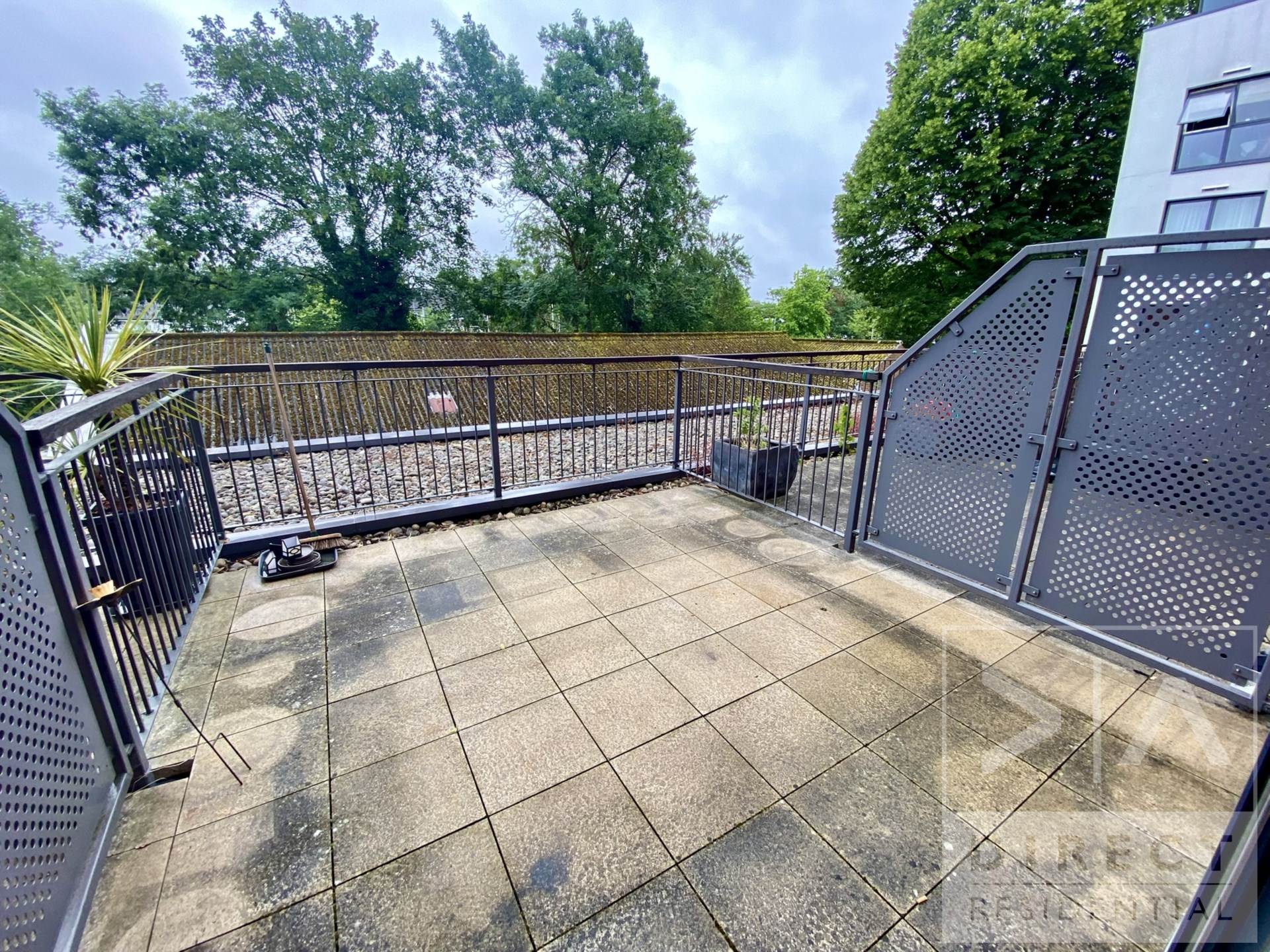 Additional Property Image 2 bedroom Apartment to rent in Epsom 6