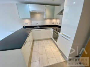 2 bedroom Apartment to rent in Epsom