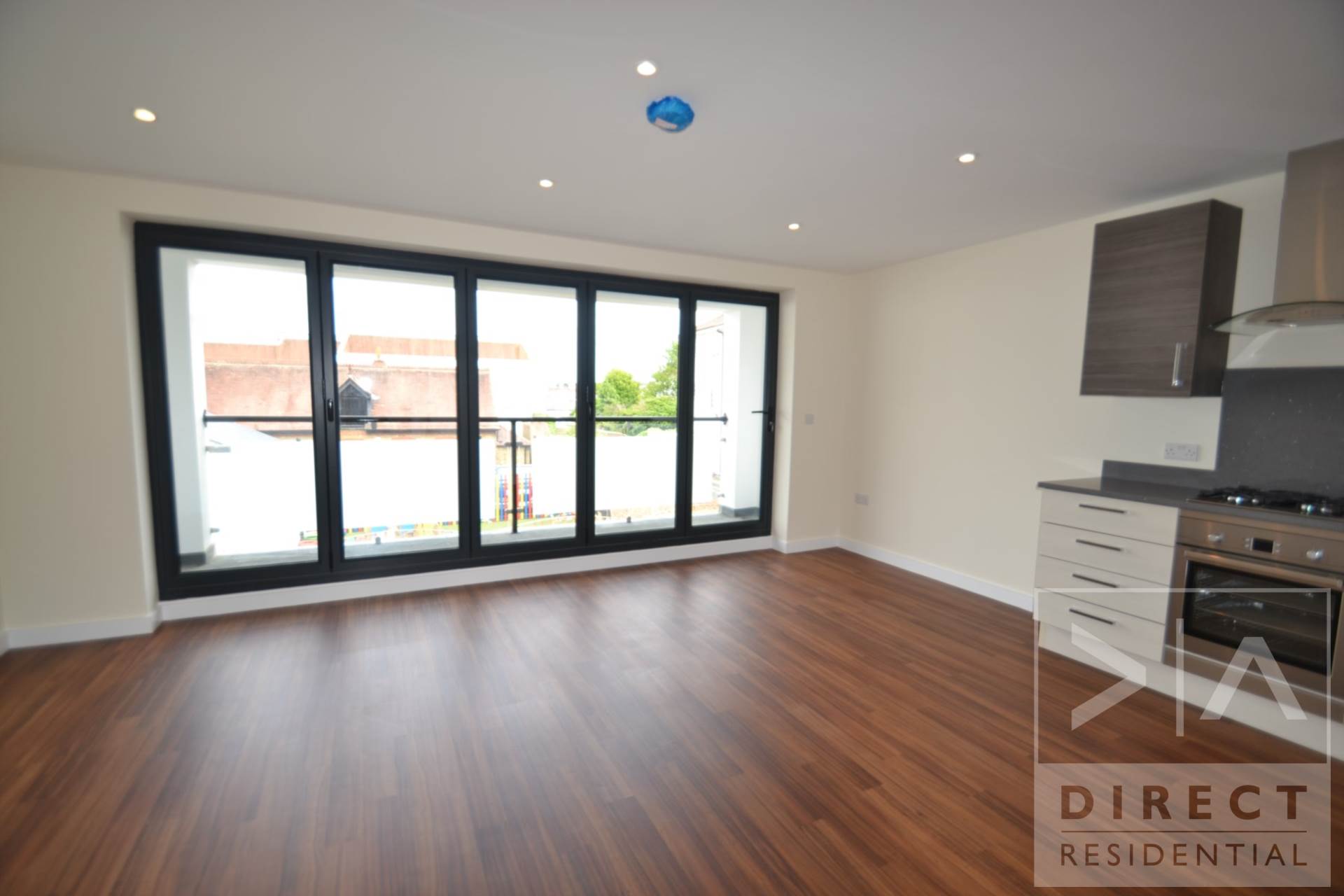 Additional Property Image 2 bedroom Apartment to rent in Epsom 5