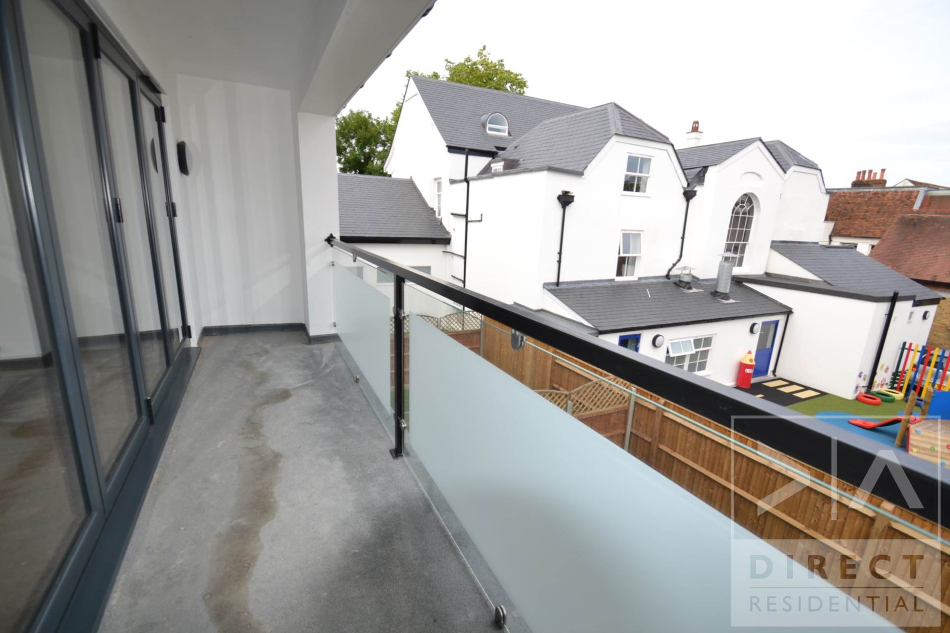 Additional Property Image 2 bedroom Apartment to rent in Epsom 6