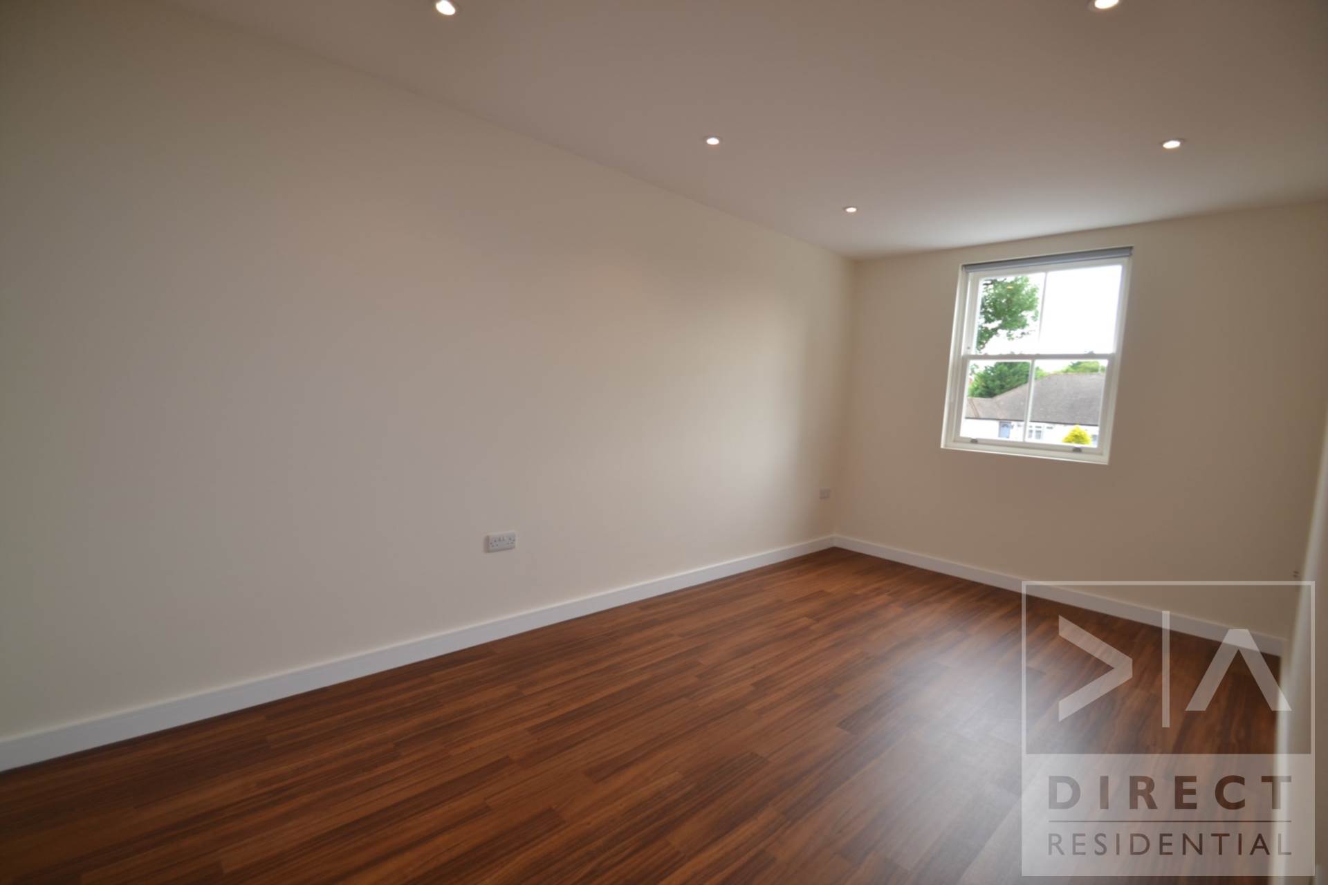 Additional Property Image 2 bedroom Apartment to rent in Epsom 8