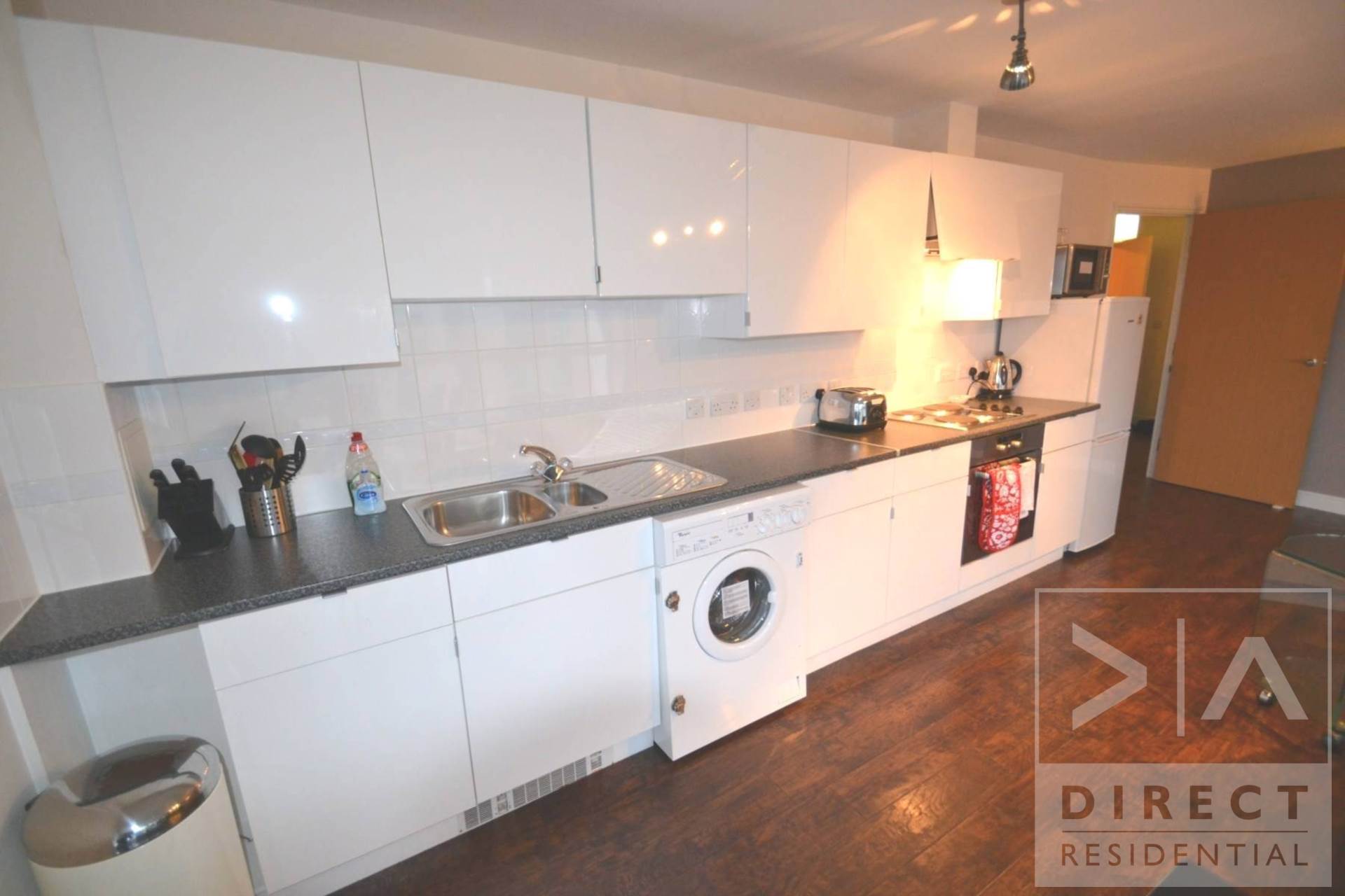 Additional Property Image 1 bedroom Apartment to rent in Epsom 2