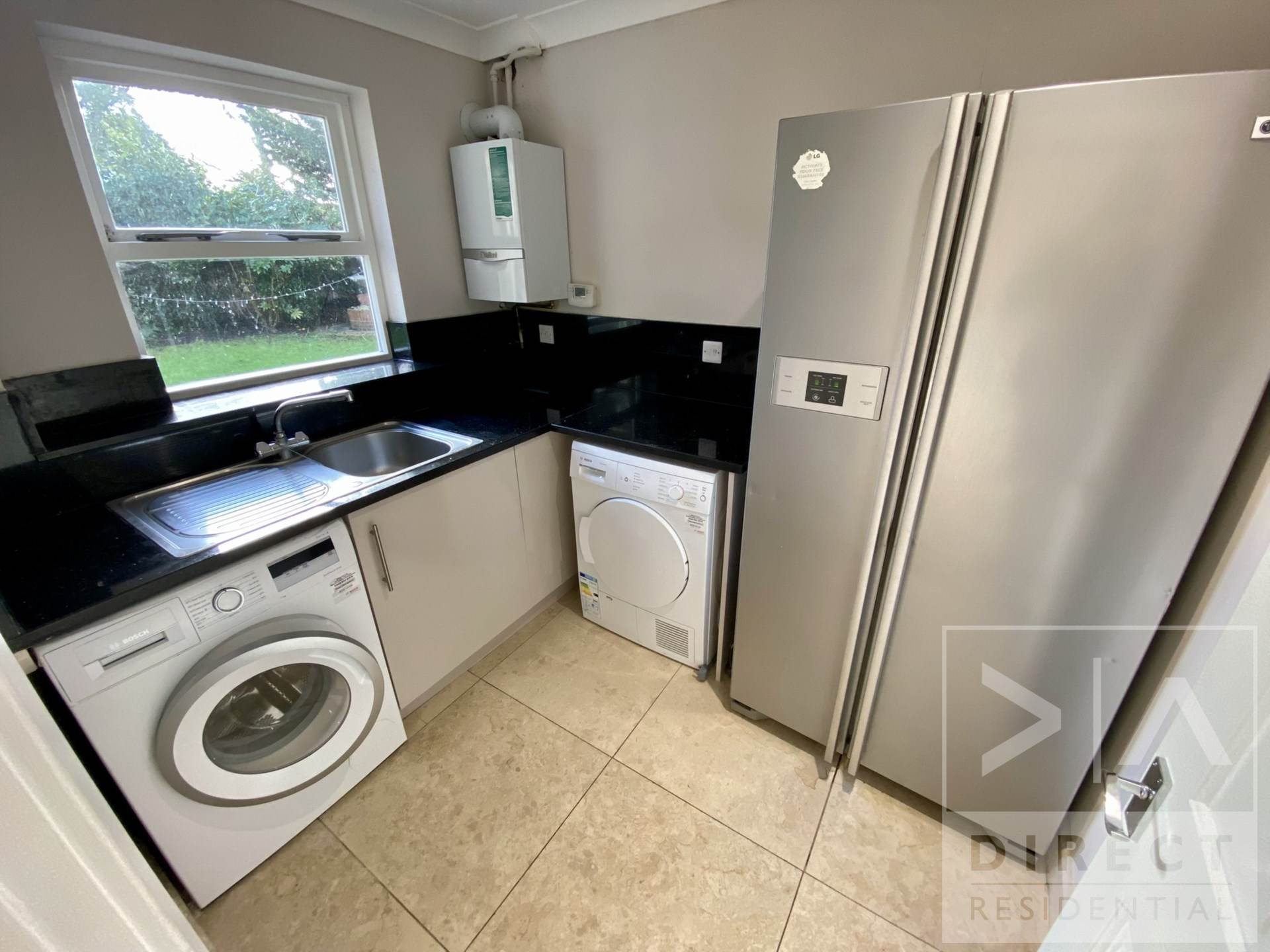 Additional Property Image 5 bedroom Detached to rent in Epsom 11