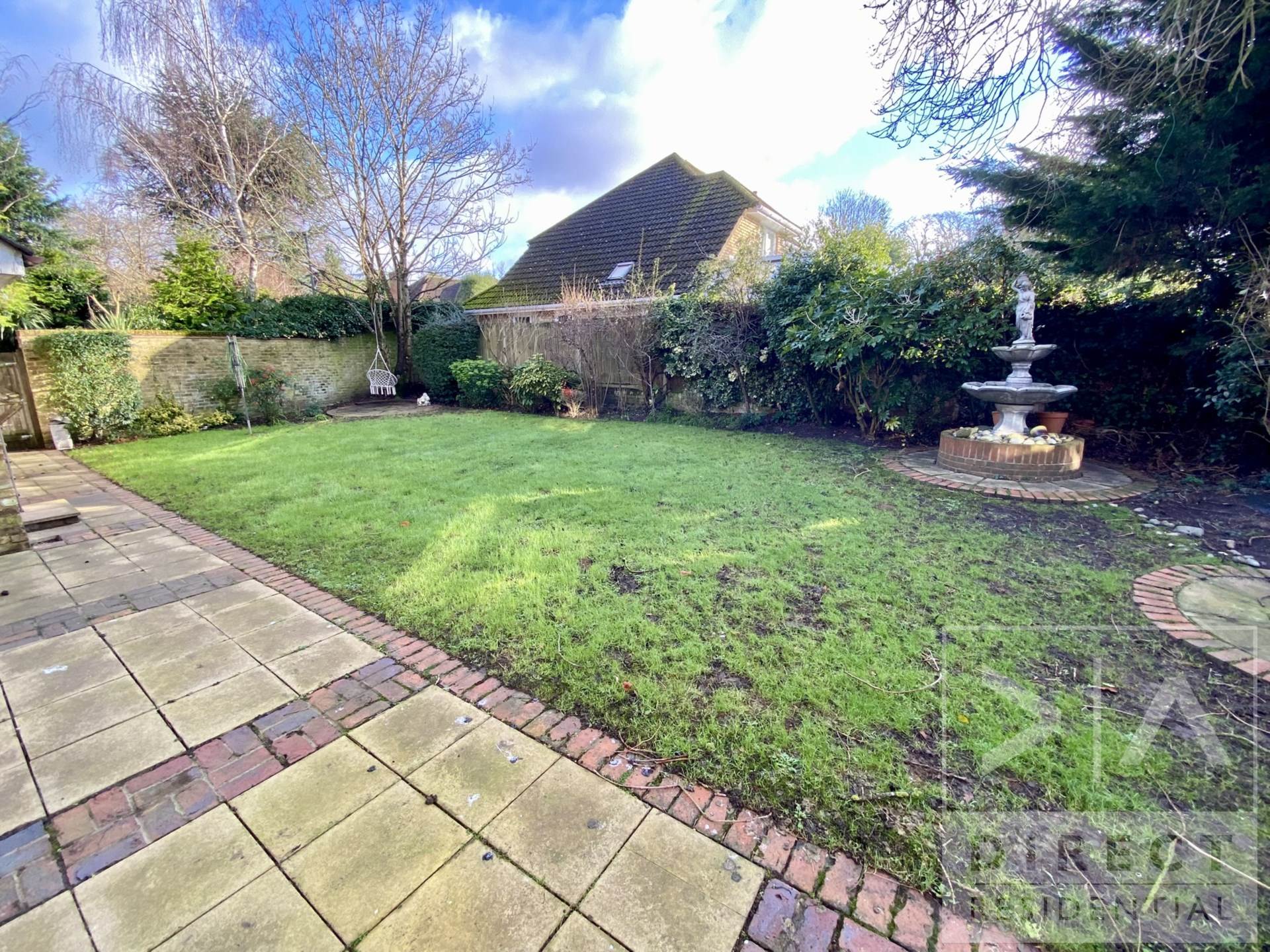 Additional Property Image 5 bedroom Detached to rent in Epsom 14