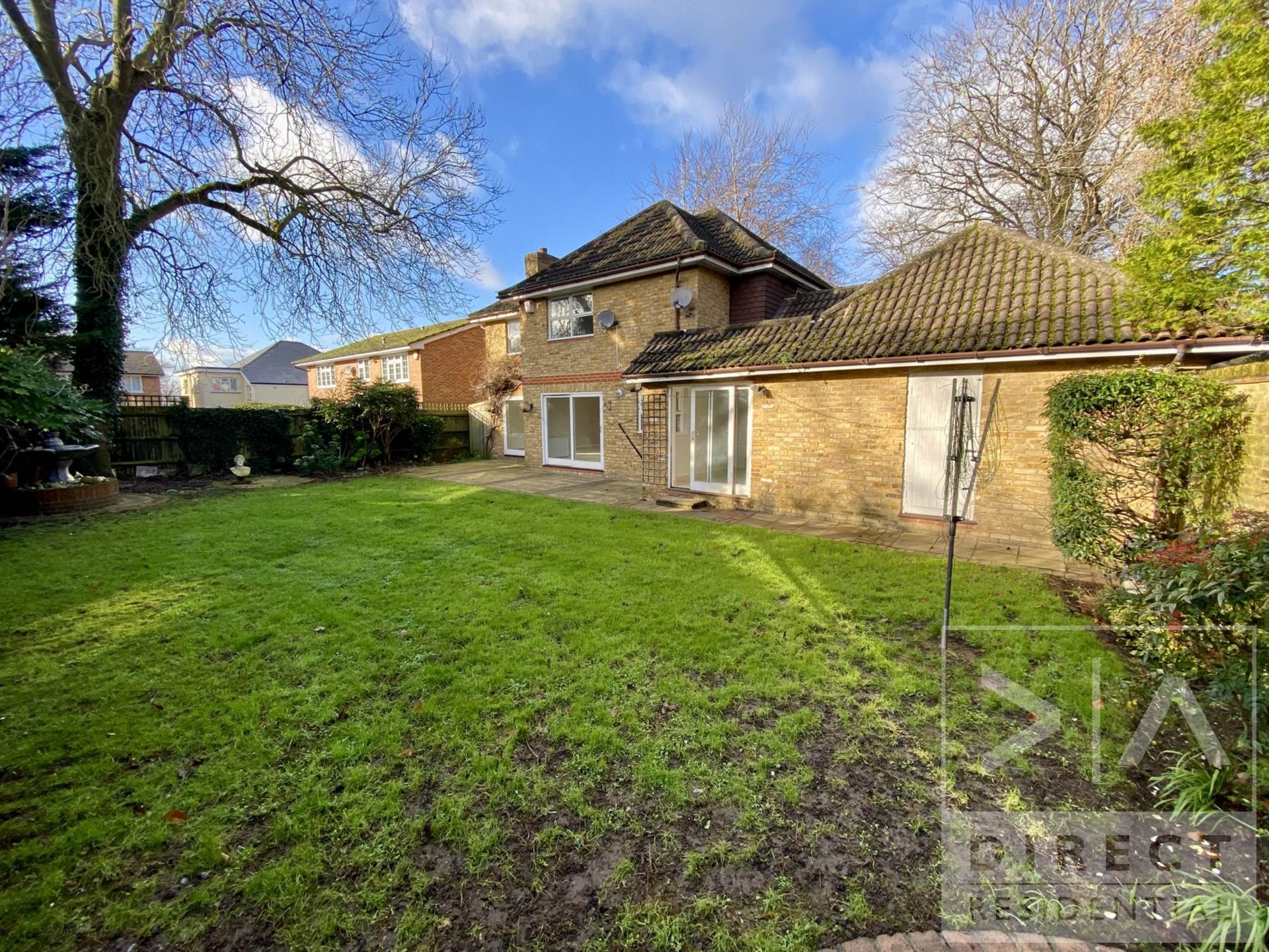 Additional Property Image 5 bedroom Detached to rent in Epsom 15