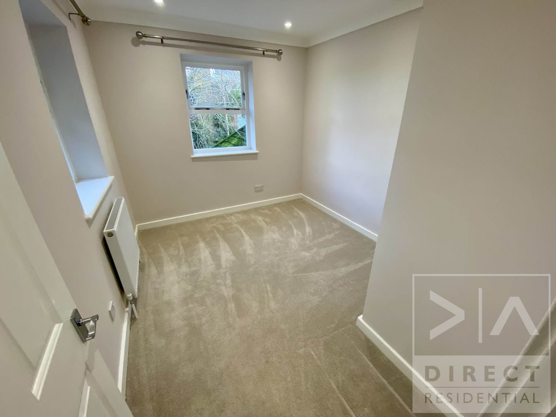 Additional Property Image 5 bedroom Detached to rent in Epsom 22