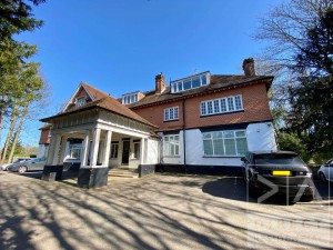 1 bedroom Apartment to rent in Epsom
