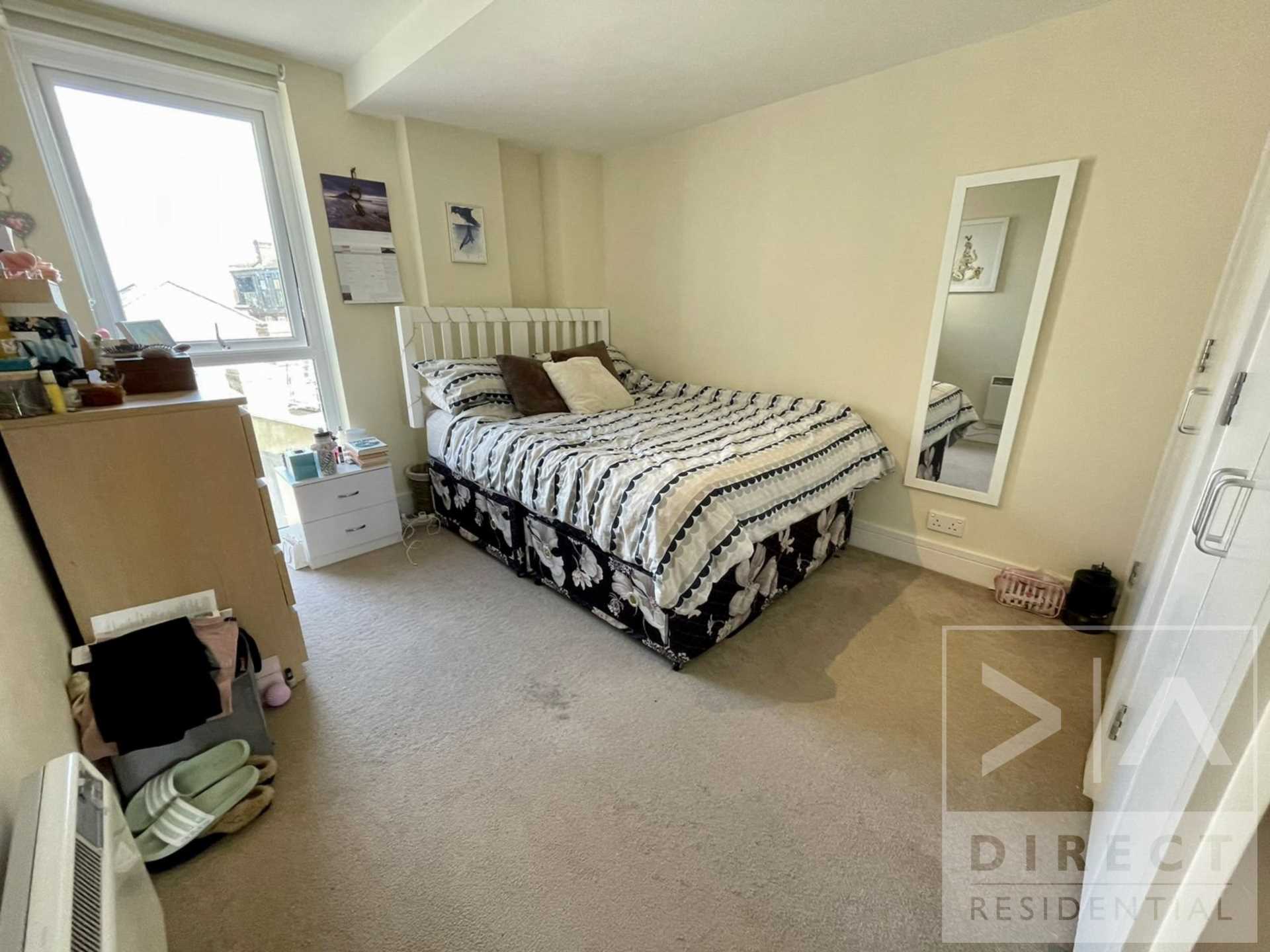 Additional Property Image 2 bedroom Apartment to rent in Epsom 3