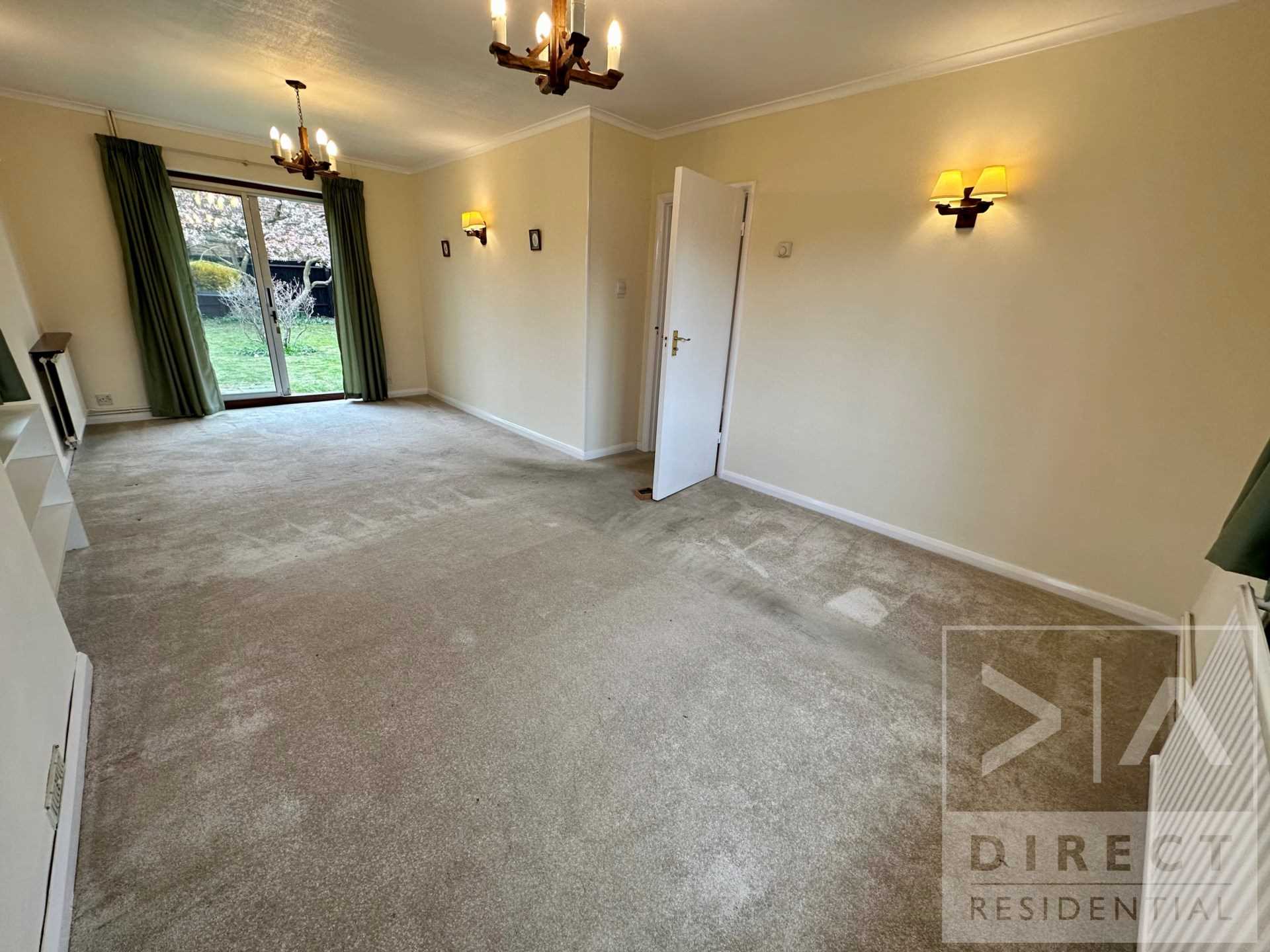 Additional Property Image 3 bedroom Bungalow to rent in Ashtead 6