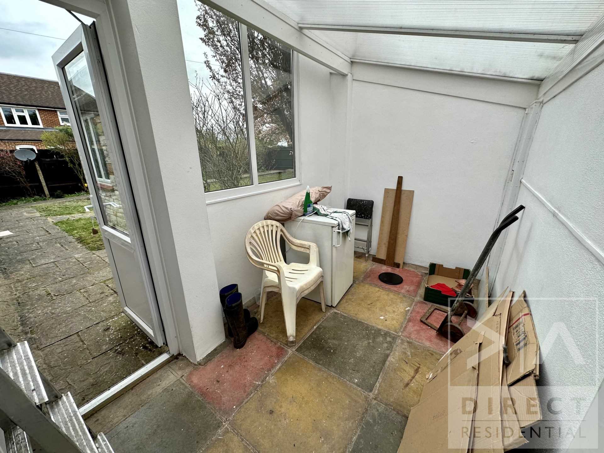 Additional Property Image 3 bedroom Bungalow to rent in Ashtead 12