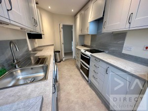3 bedroom Bungalow to rent in Ashtead