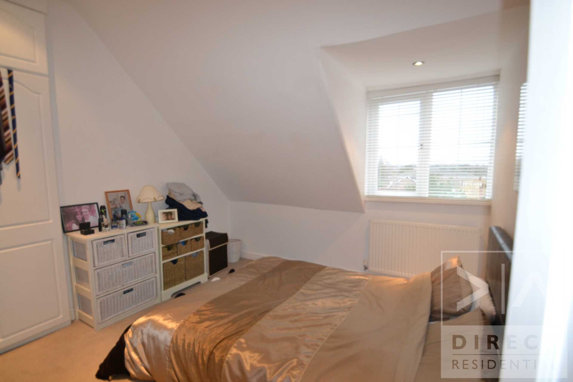 Additional Property Image 2 bedroom Apartment to rent in Epsom 4