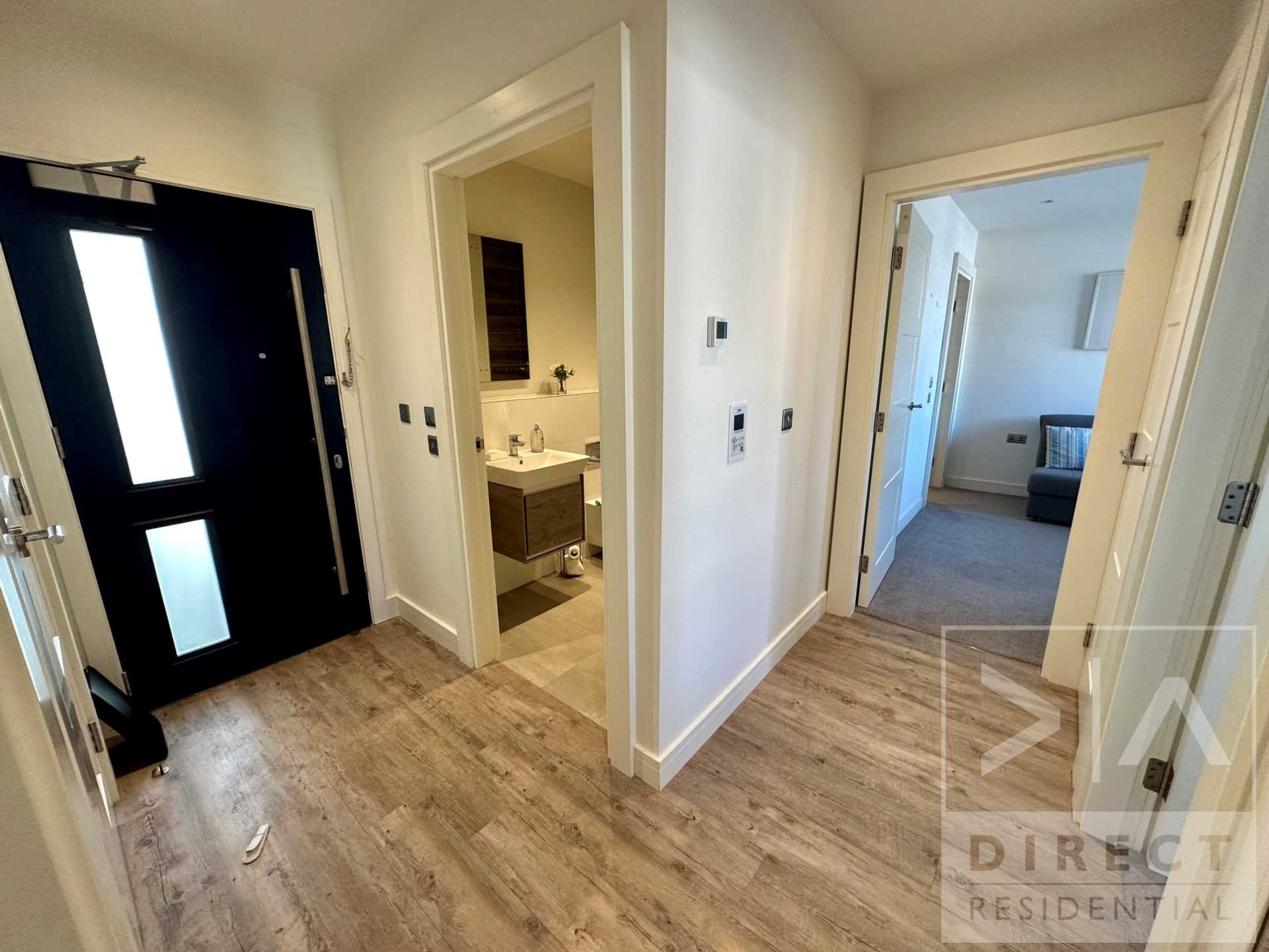 Additional Property Image 2 bedroom Apartment to rent in Ashtead 3
