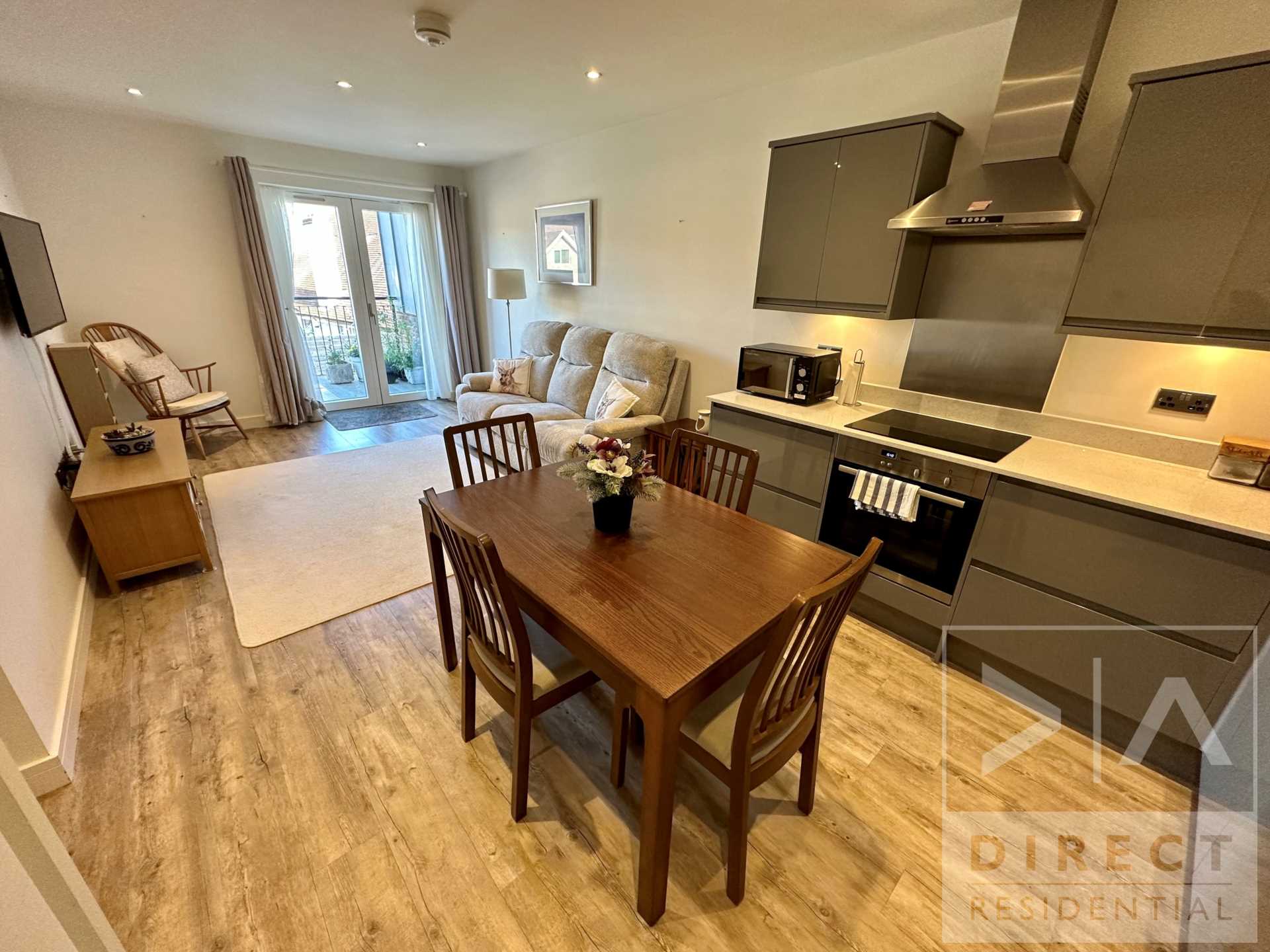 Additional Property Image 2 bedroom Apartment to rent in Ashtead 5