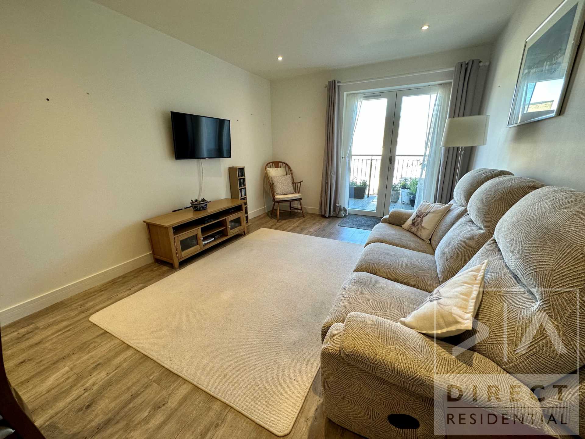 Additional Property Image 2 bedroom Apartment to rent in Ashtead 8