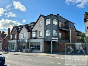 2 bedroom Apartment to rent in Ashtead
