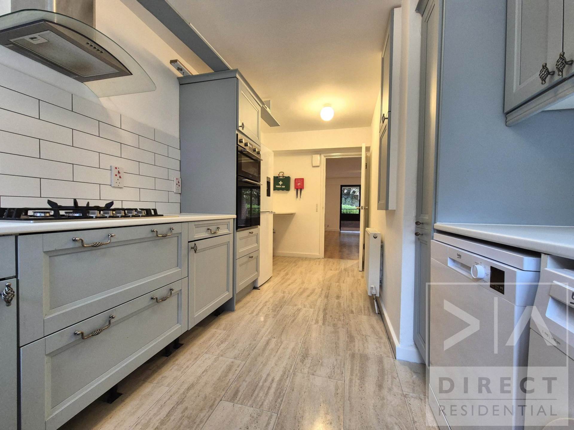 Additional Property Image 2 bedroom Apartment to rent in Epsom 5