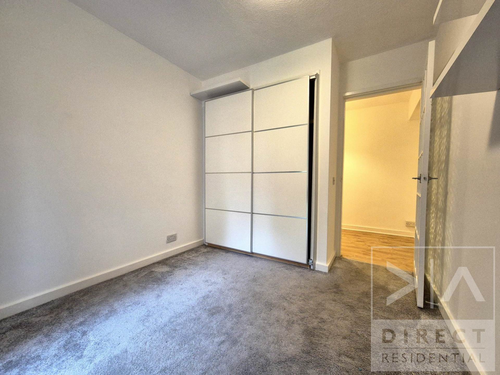 Additional Property Image 2 bedroom Apartment to rent in Epsom 10