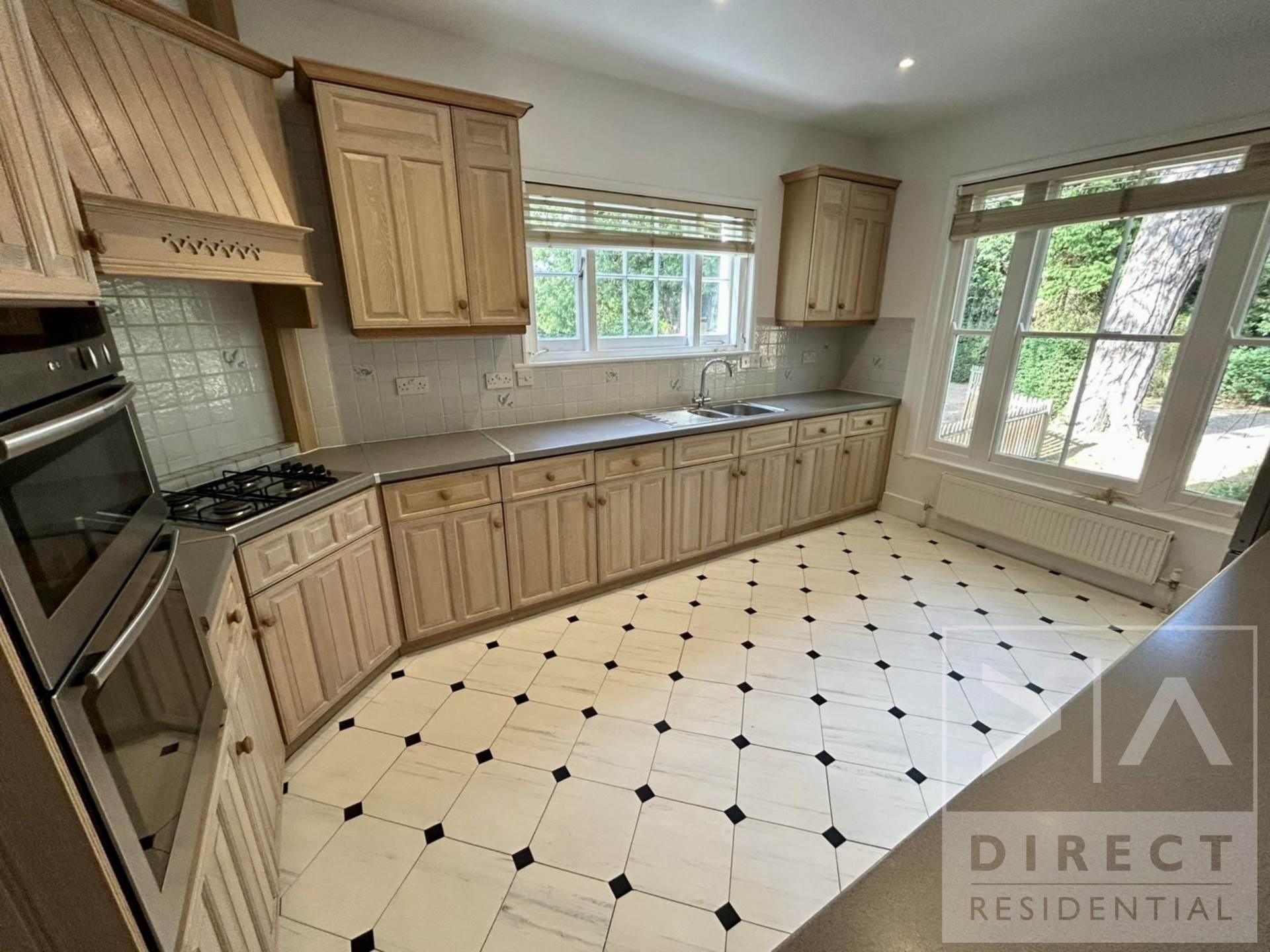 Additional Property Image 4 bedroom Semi Detached to rent in Coulsdon 4