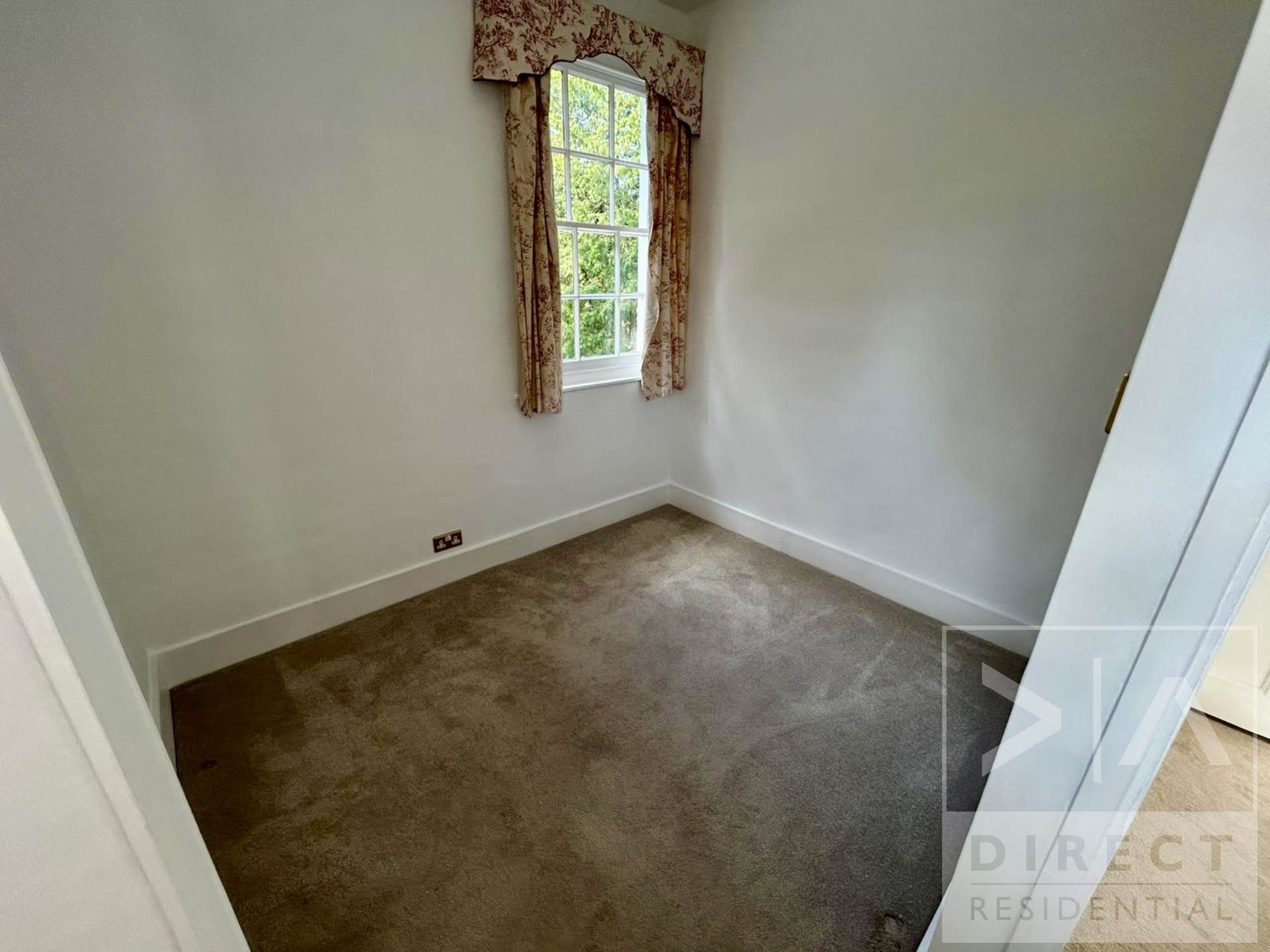 Additional Property Image 4 bedroom Semi Detached to rent in Coulsdon 16