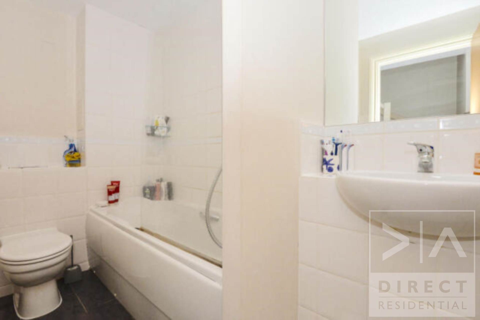 Additional Property Image 4 bedroom End of Terrace to rent in Worcester Park 6