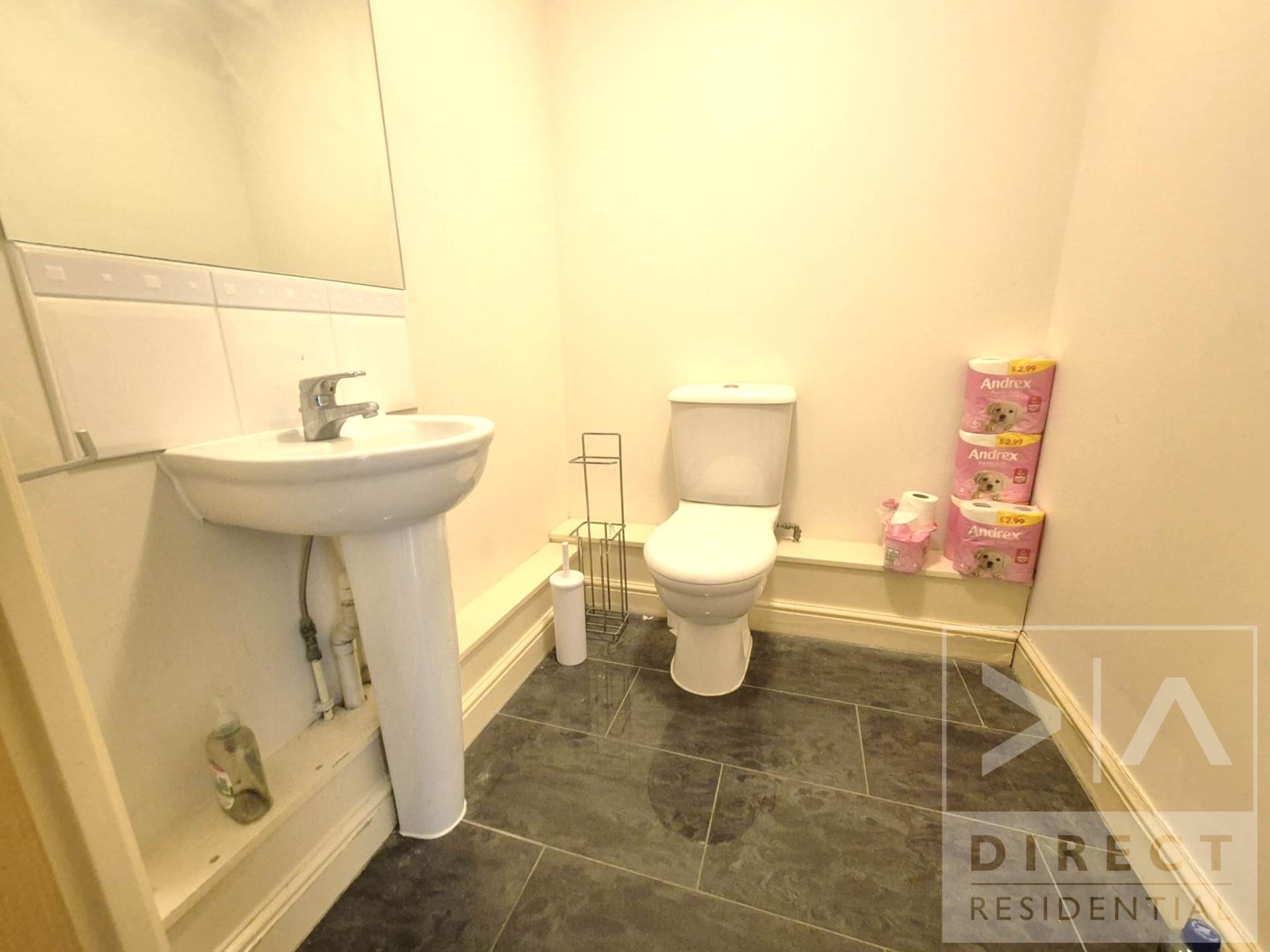 Additional Property Image 4 bedroom End of Terrace to rent in Worcester Park 8