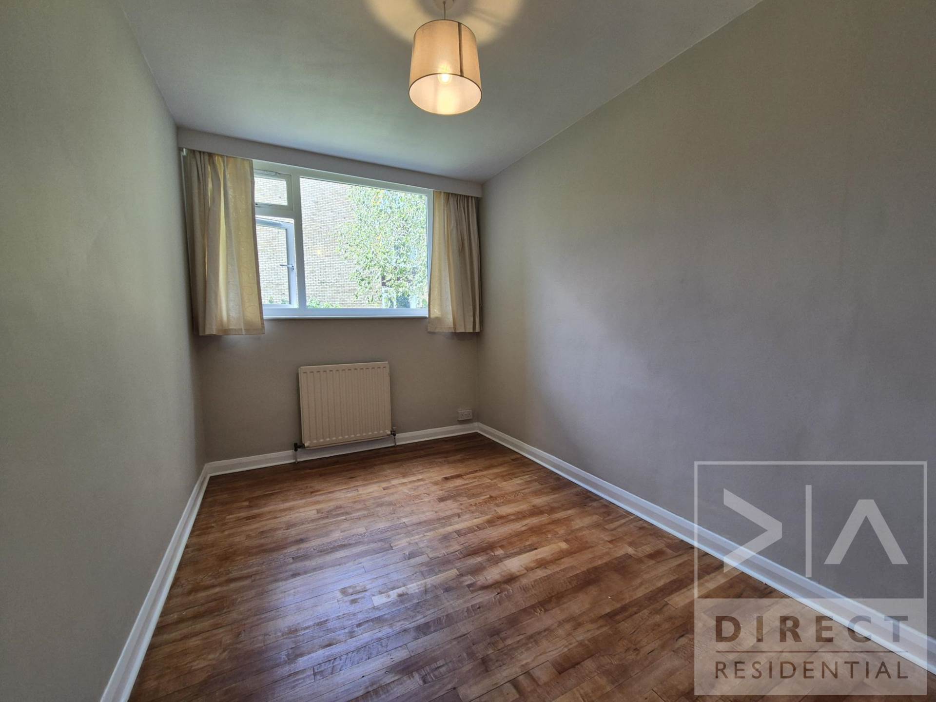 Additional Property Image 3 bedroom Apartment to rent in Epsom 11