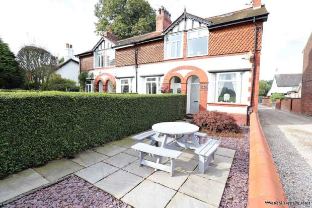 2 bedroom End of Terrace for sale in Preston