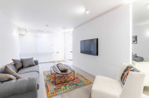 2 bedroom Flat to rent in London