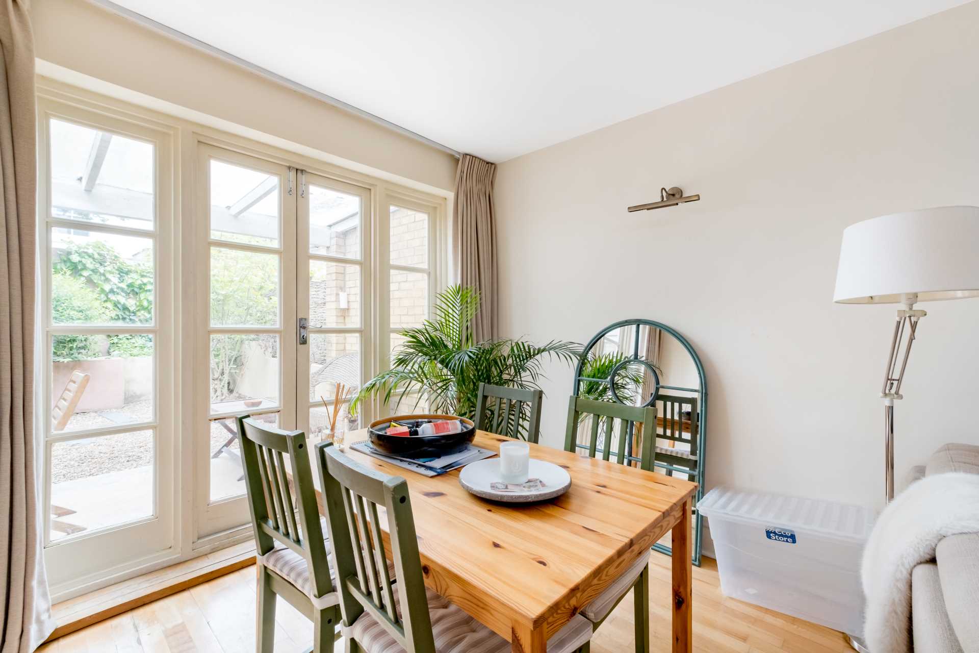Additional Property Image 2 bedroom Flat to rent in London 4