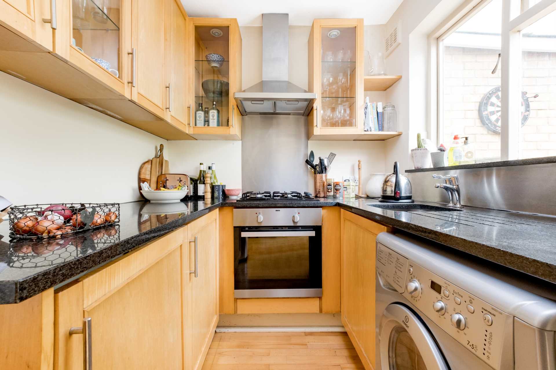 Additional Property Image 2 bedroom Flat to rent in London 7
