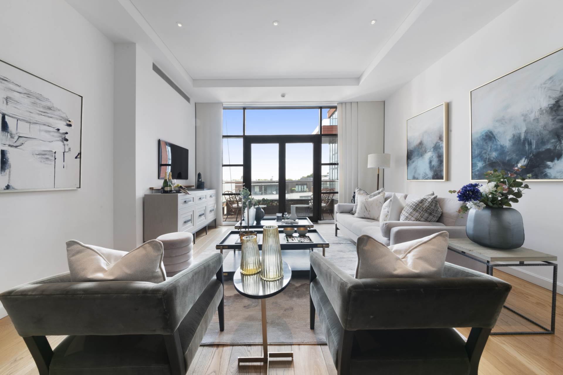 Additional Property Image 2 bedroom Flat to rent in London 7