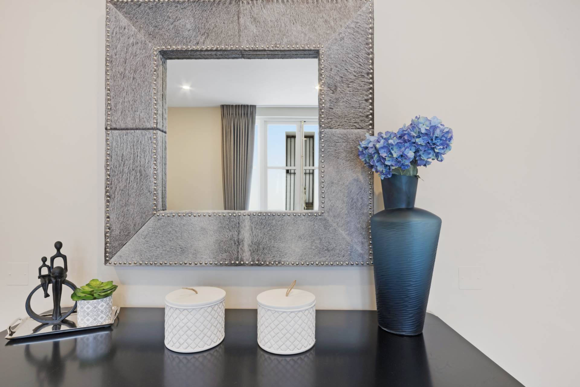 Additional Property Image 2 bedroom Flat to rent in London 8