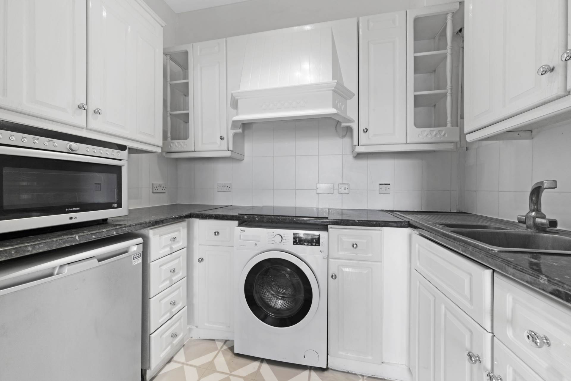 Additional Property Image 2 bedroom Flat to rent in London 6