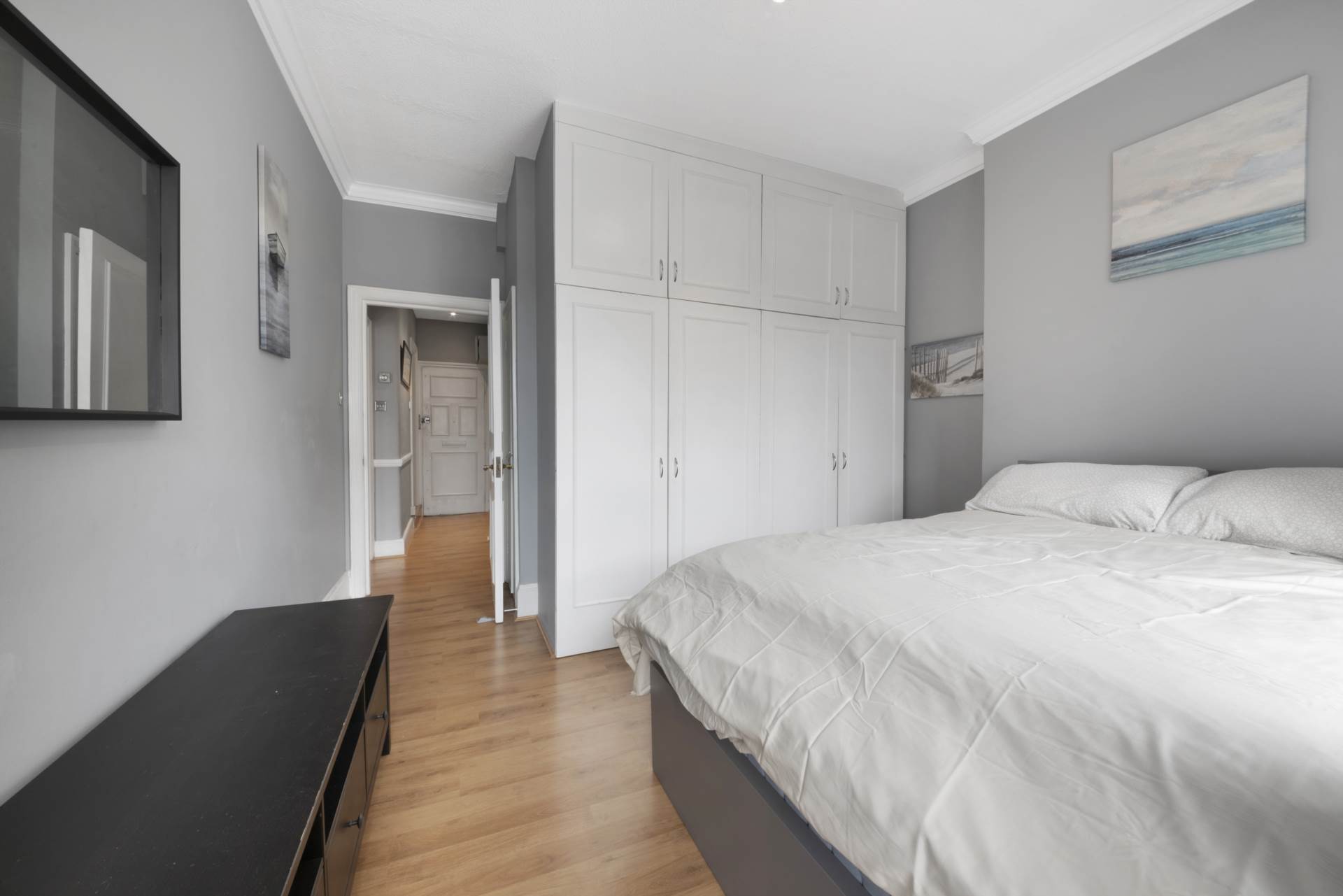 Additional Property Image 2 bedroom Flat to rent in London 8