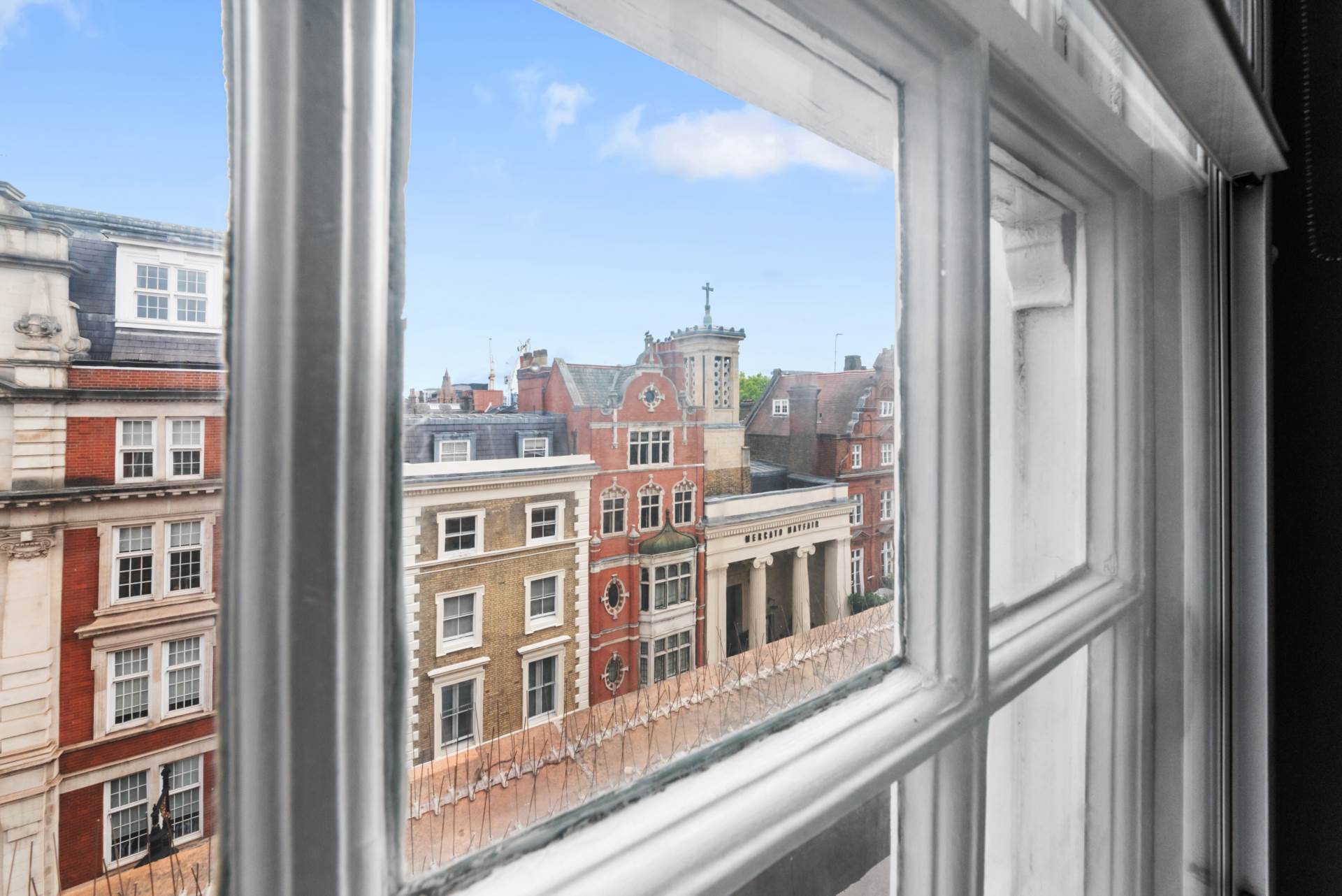Additional Property Image 2 bedroom Flat to rent in London 13