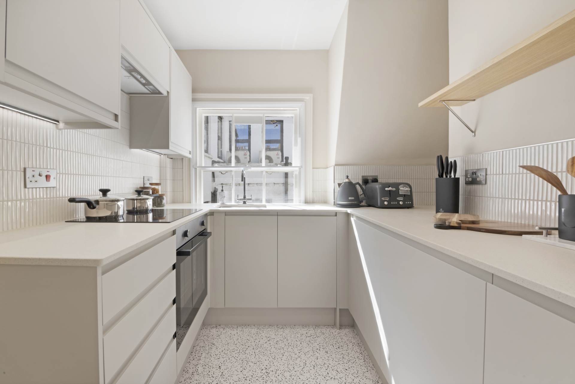 Additional Property Image 1 bedroom Flat to rent in London 11