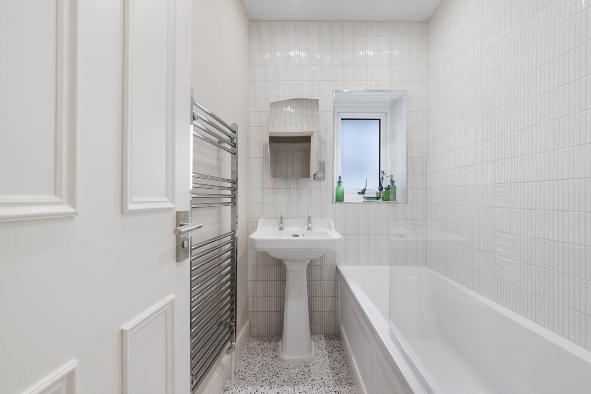 Additional Property Image 1 bedroom Flat to rent in London 13