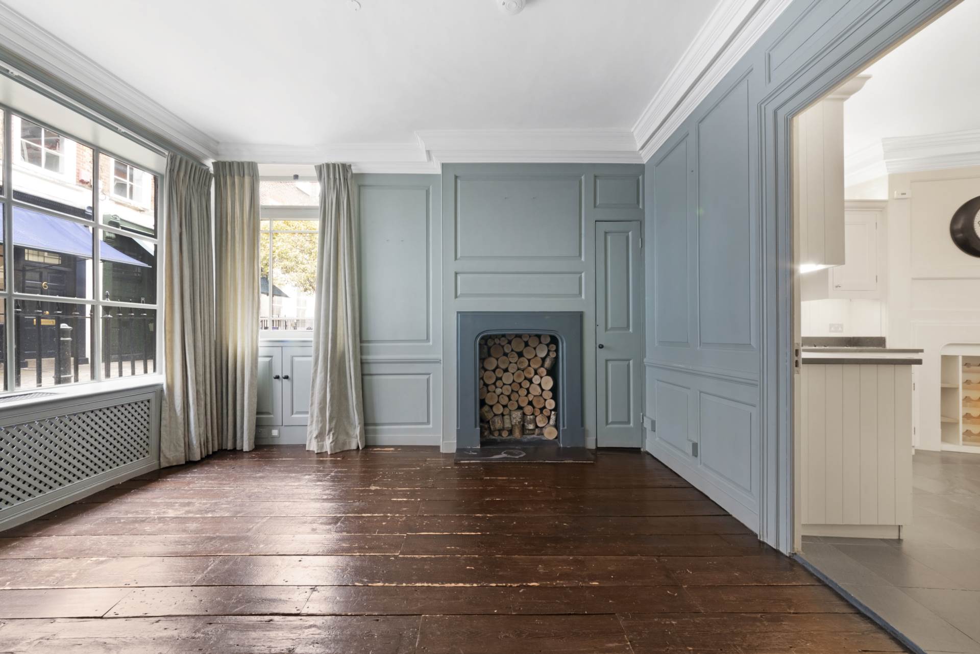 4 bedroom House to rent in London
