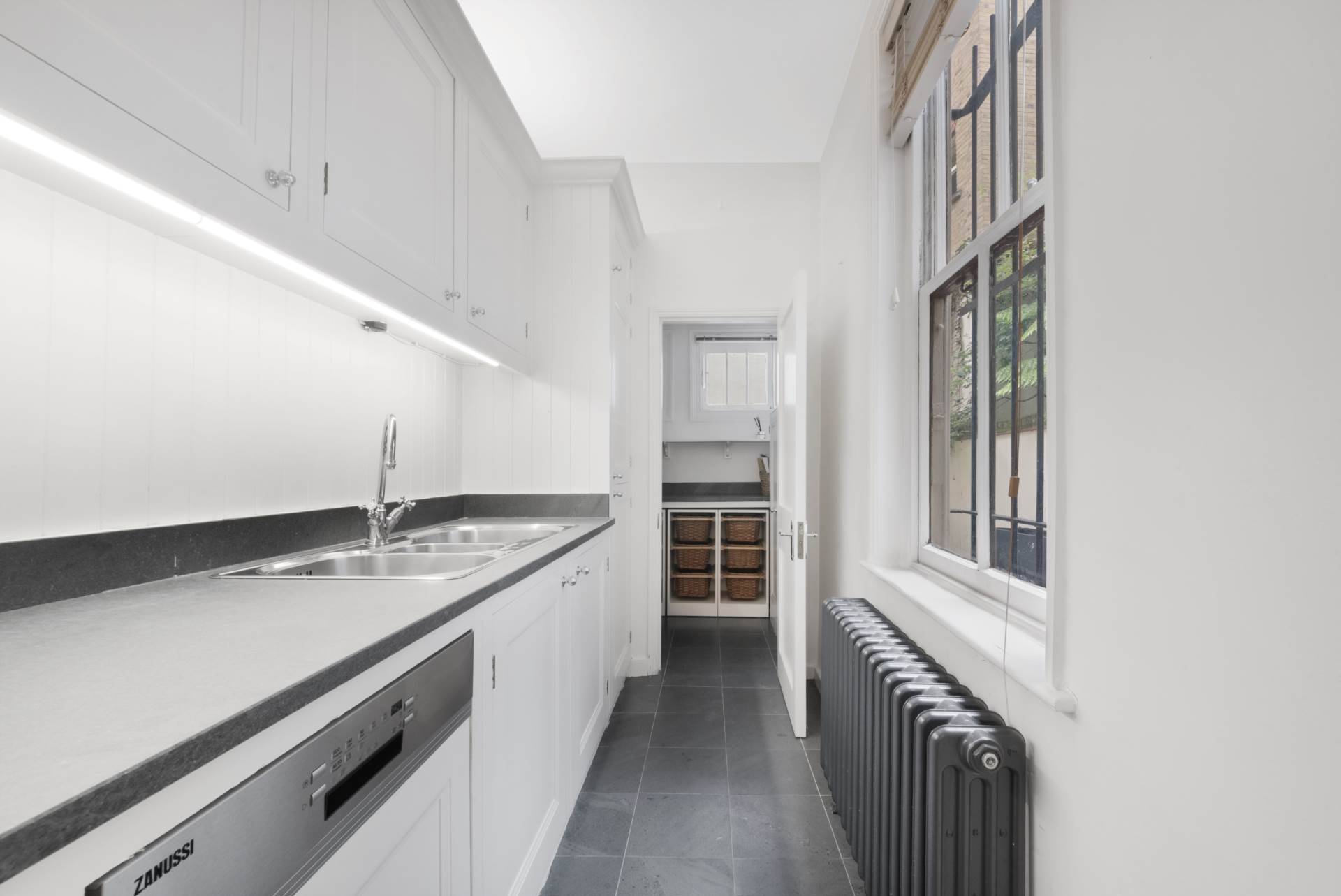 Additional Property Image 4 bedroom House to rent in London 10