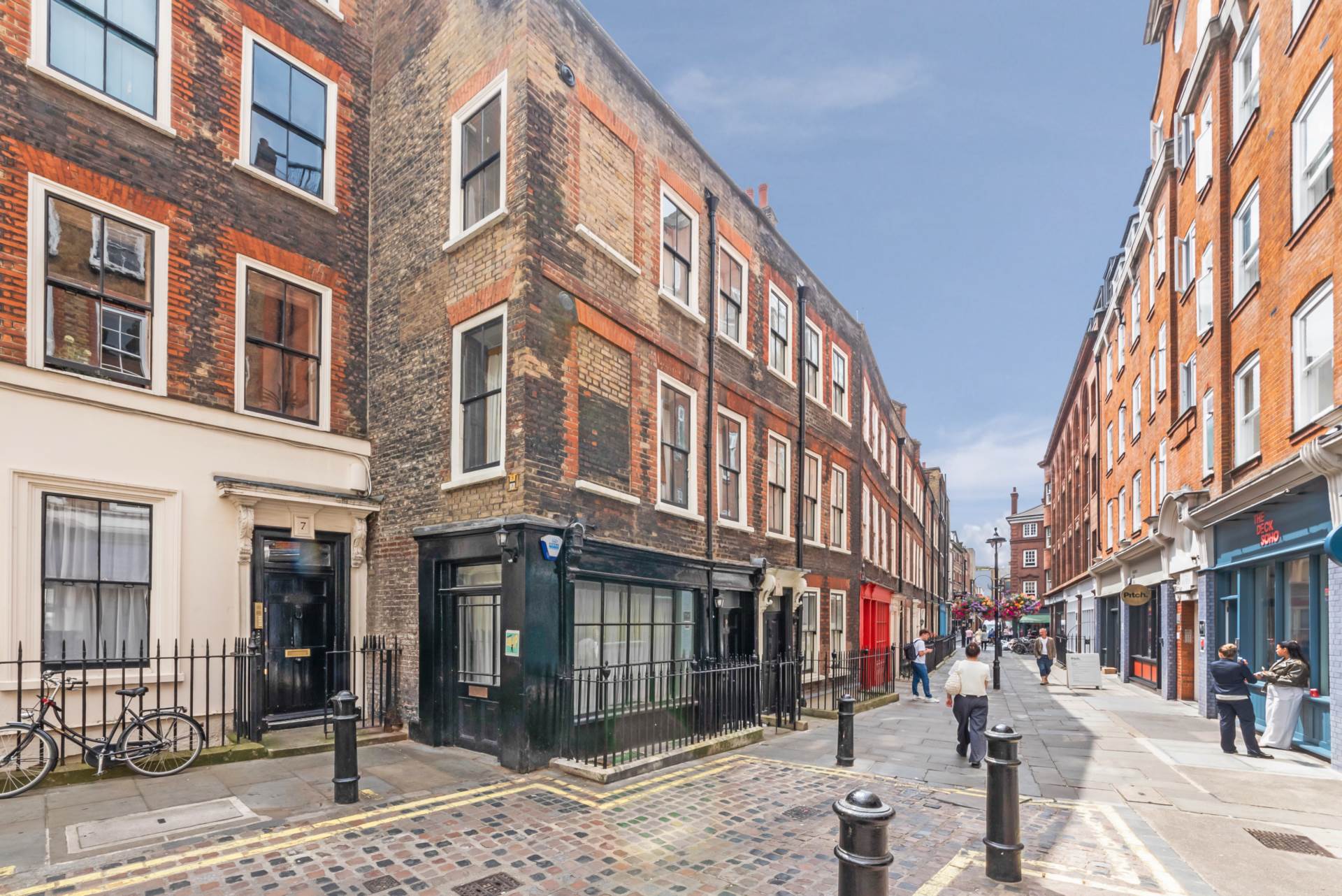 Additional Property Image 4 bedroom House to rent in London 36