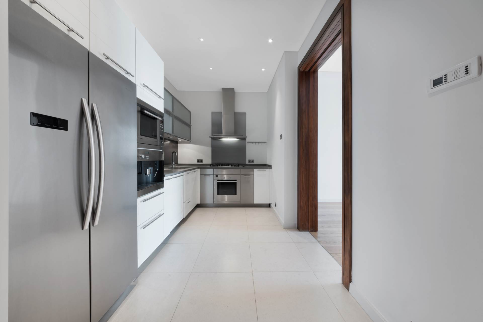 Additional Property Image 2 bedroom Flat to rent in London 9