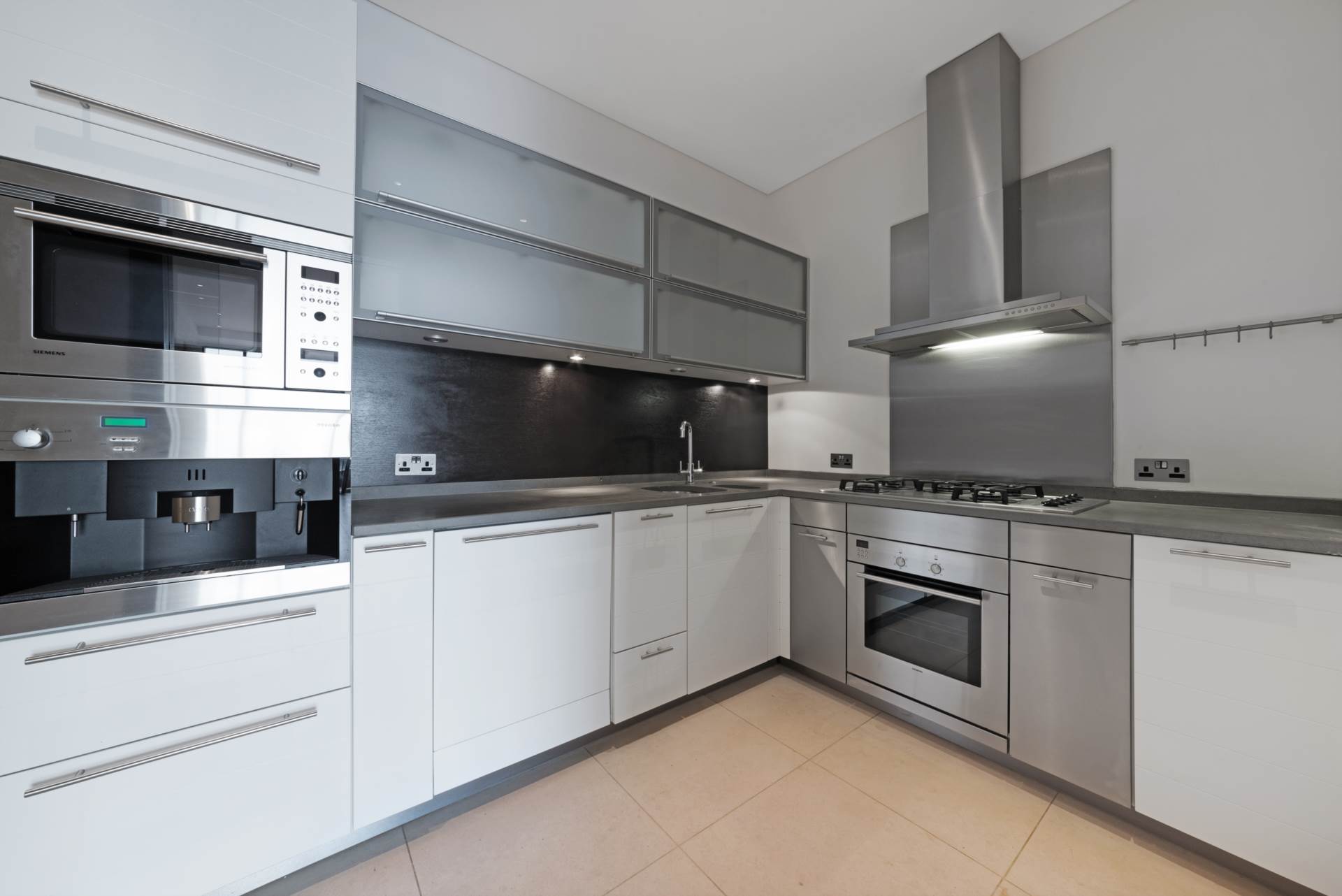 Additional Property Image 2 bedroom Flat to rent in London 10