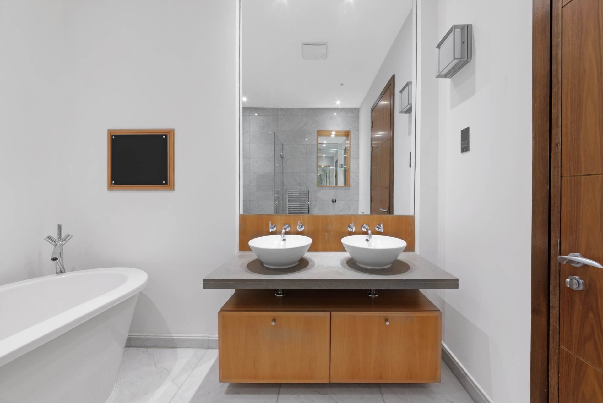 Additional Property Image 2 bedroom Flat to rent in London 16