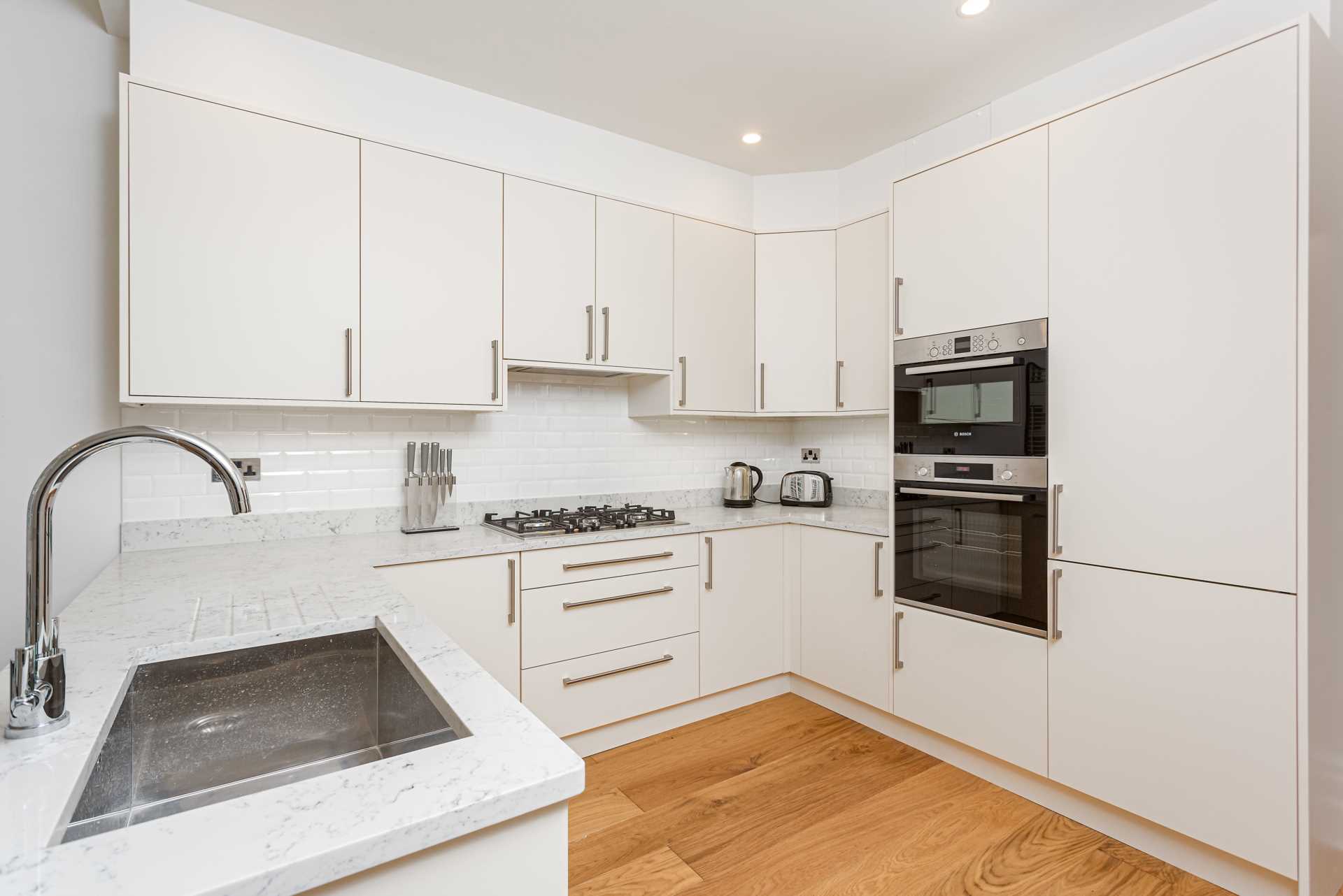 Additional Property Image 2 bedroom Flat to rent in London 16